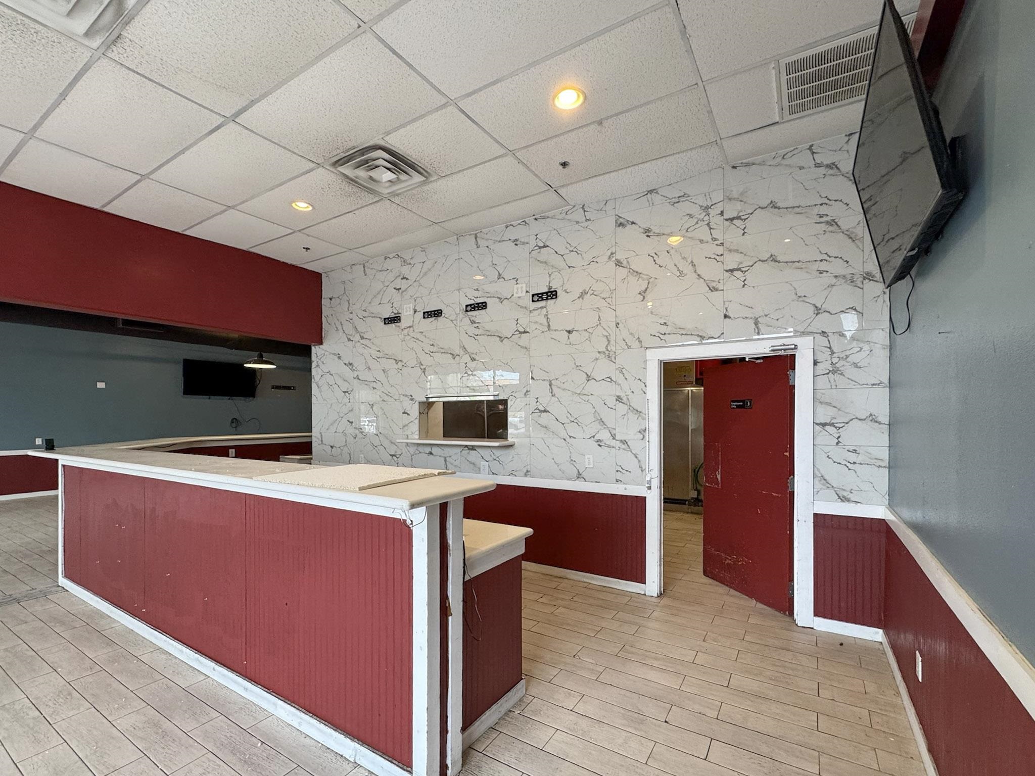 8602 McPherson Rd Unit: 101,102