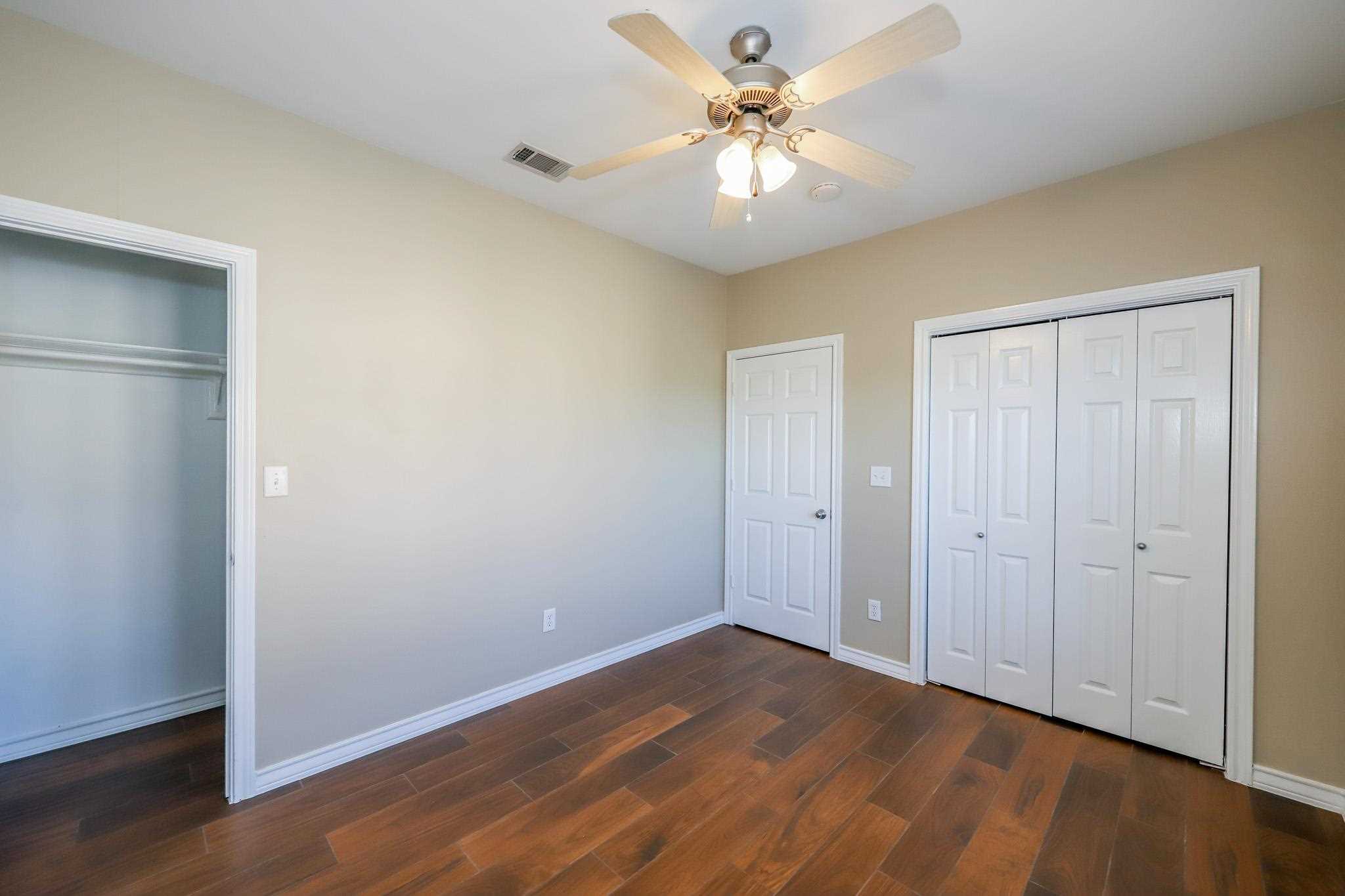 2445 Monarch Dr Unit: 801