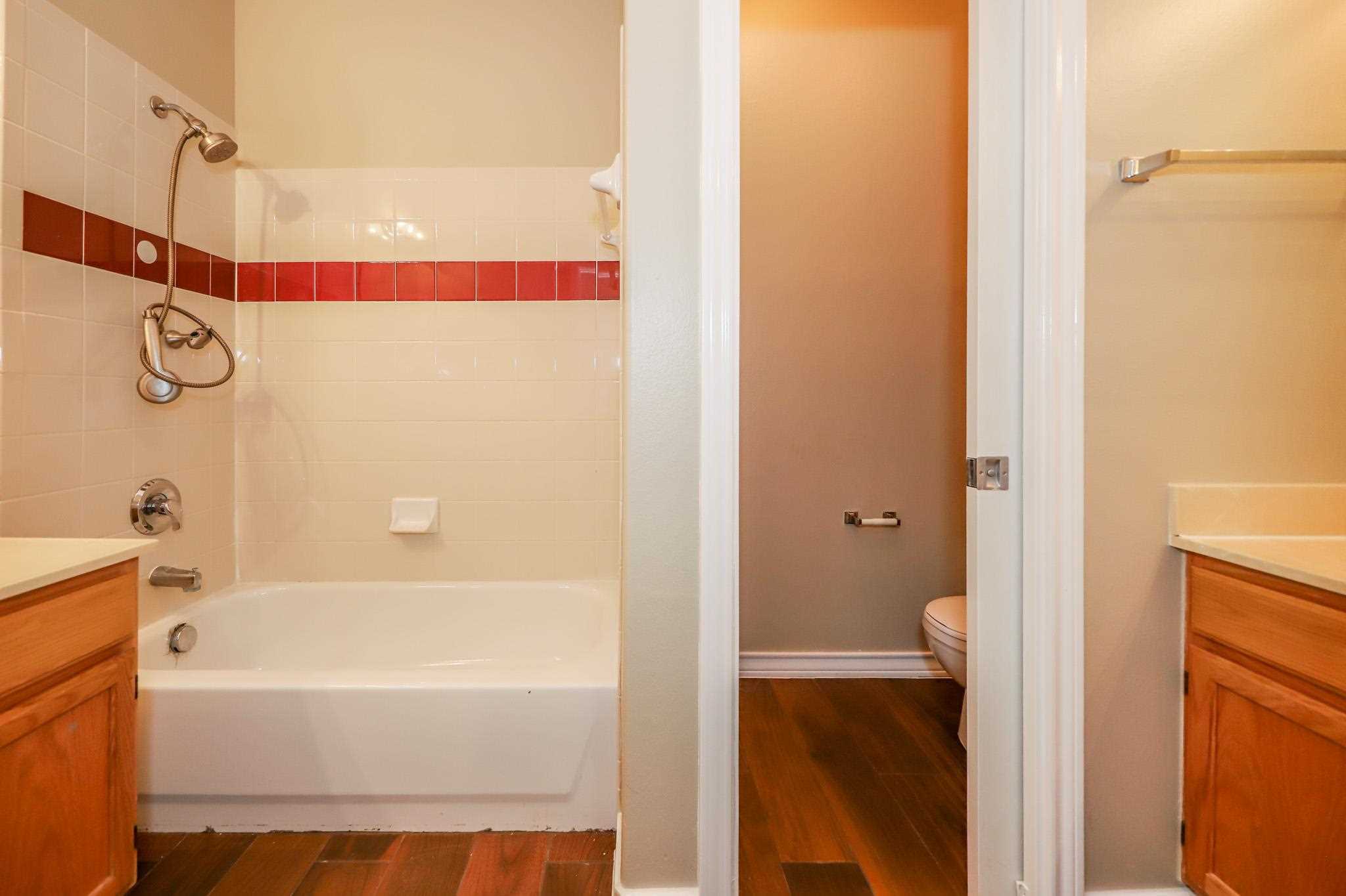 2445 Monarch Dr Unit: 801