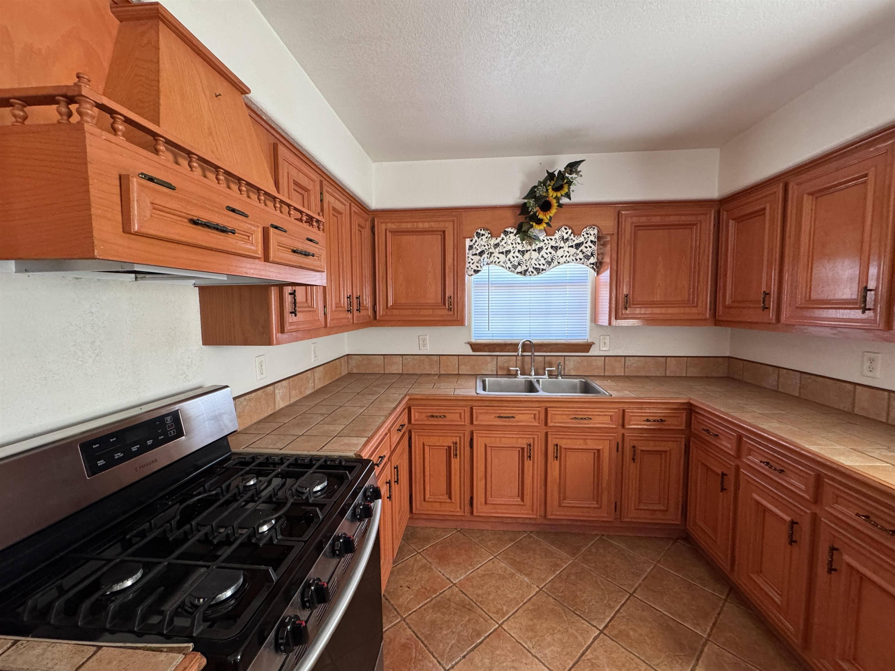 143 Meza Salinas Rd.