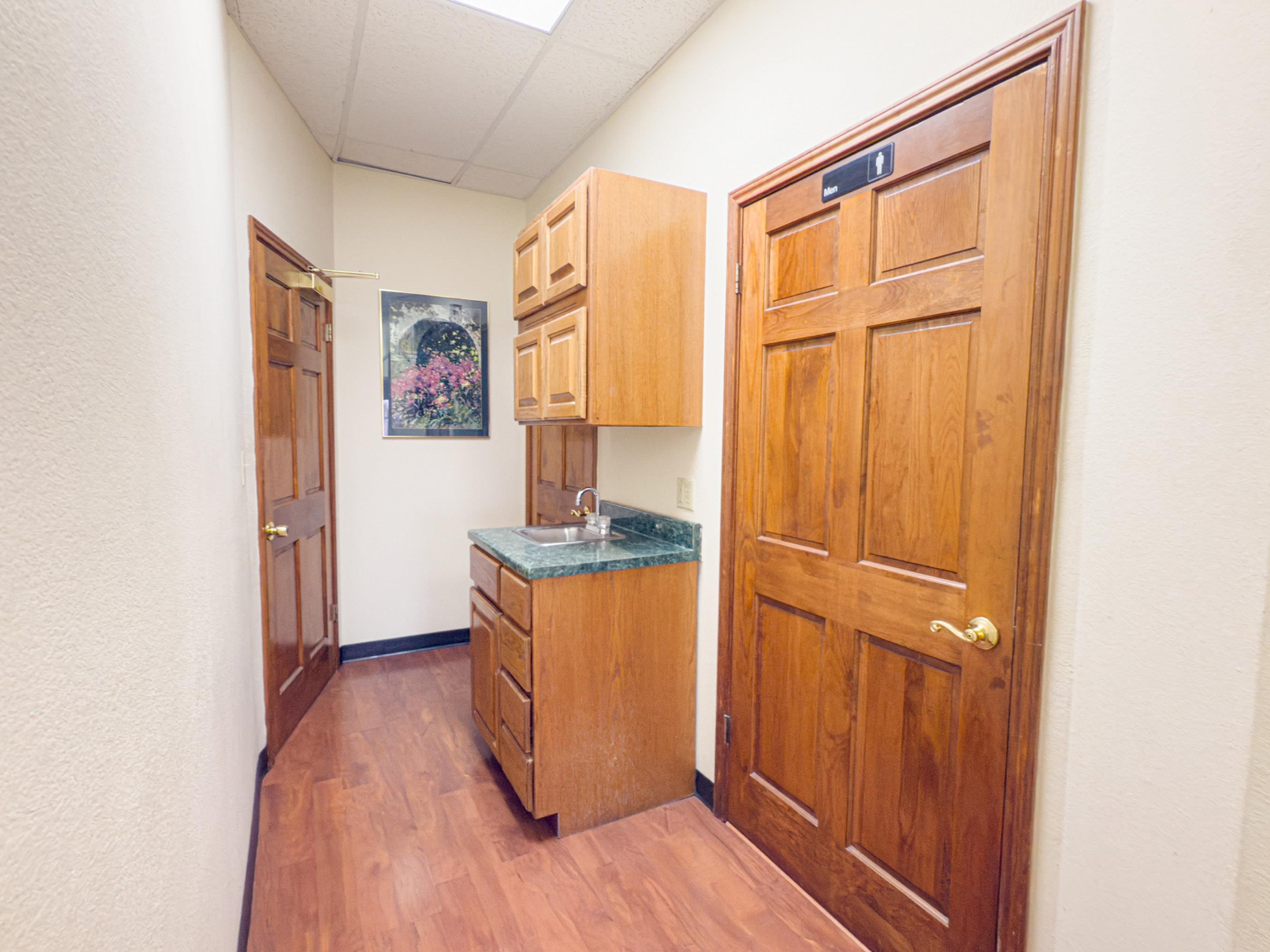 107 Calle Del Norte Unit: Unit 1-C, Suite #8