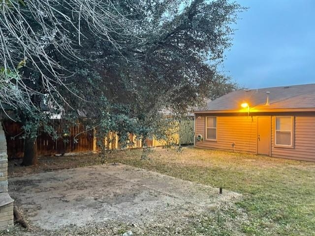 11811 Fawn Dr