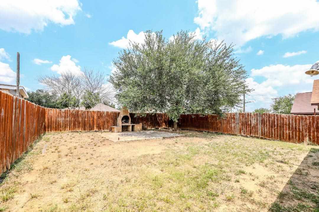 11811 Fawn Dr