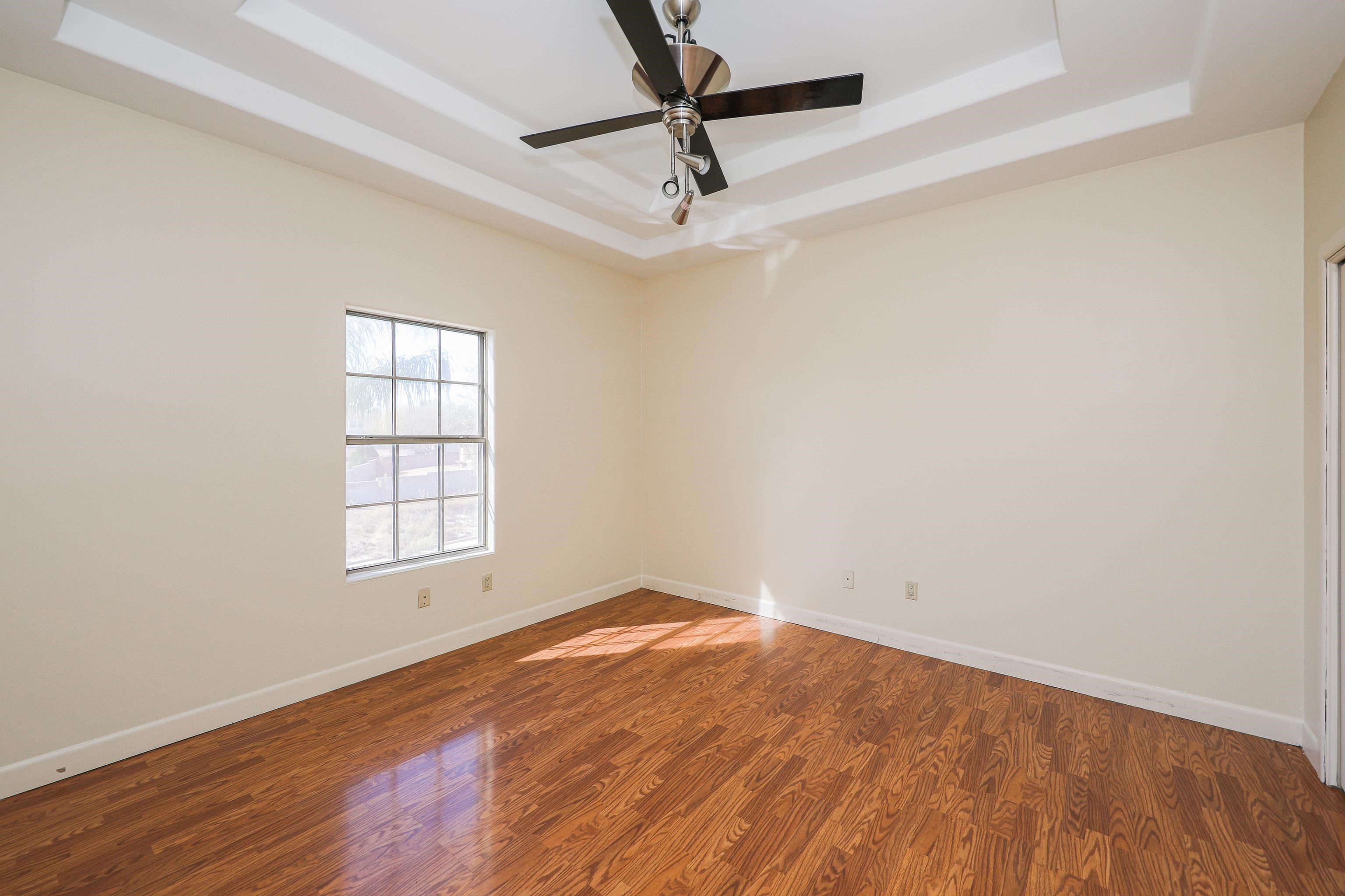 129 Yellowstone Lake Dr