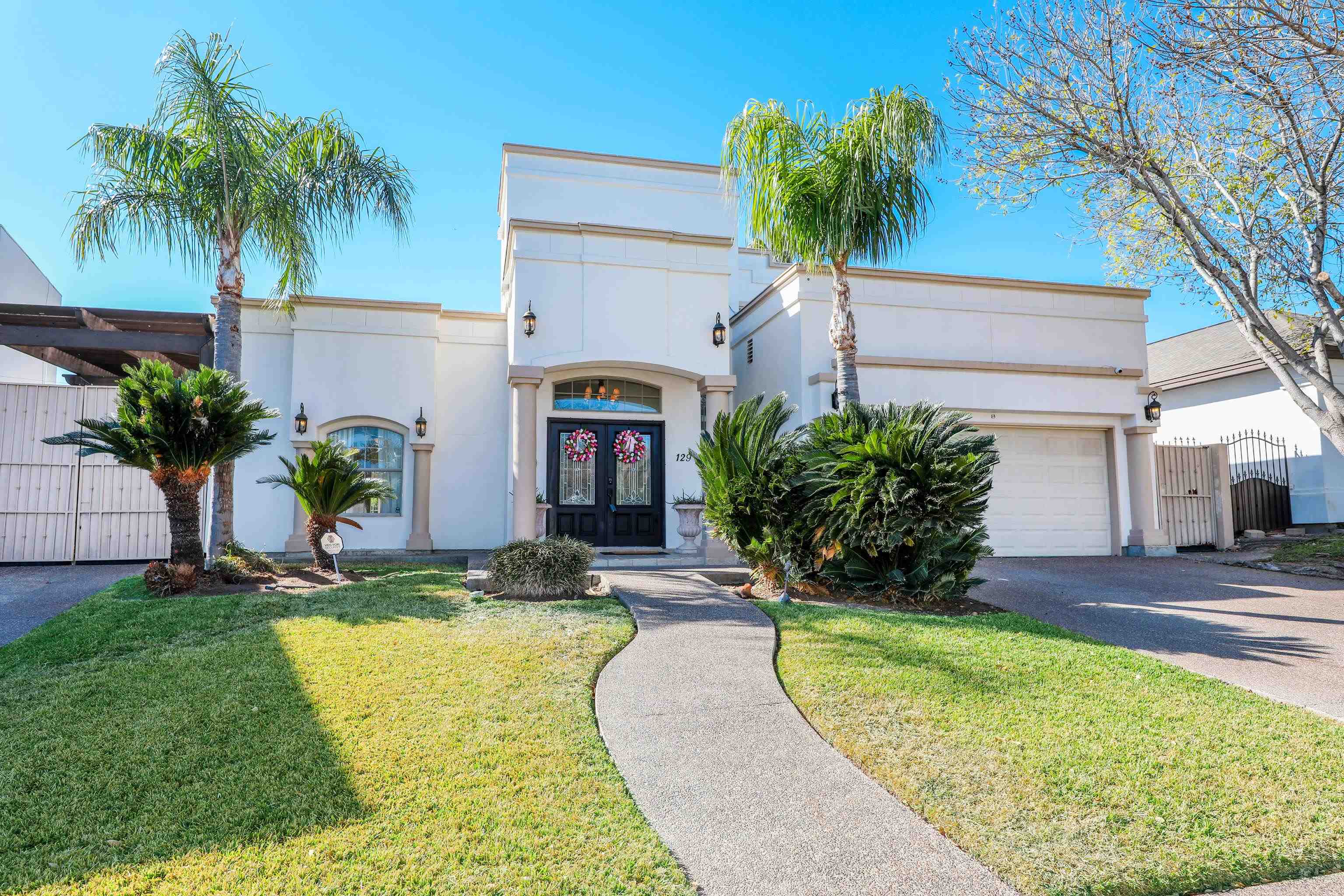 129 Yellowstone Lake Dr