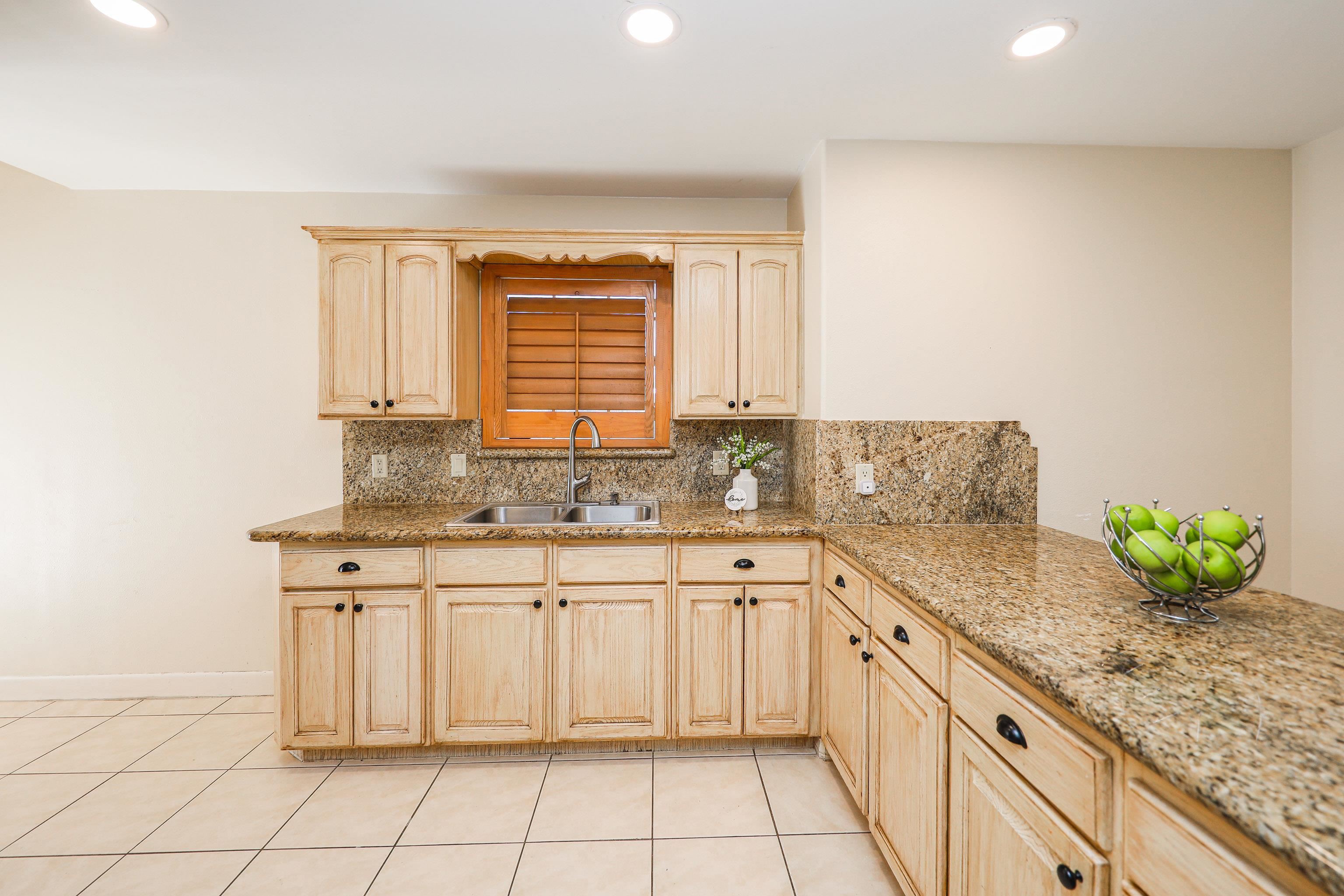 129 Yellowstone Lake Dr