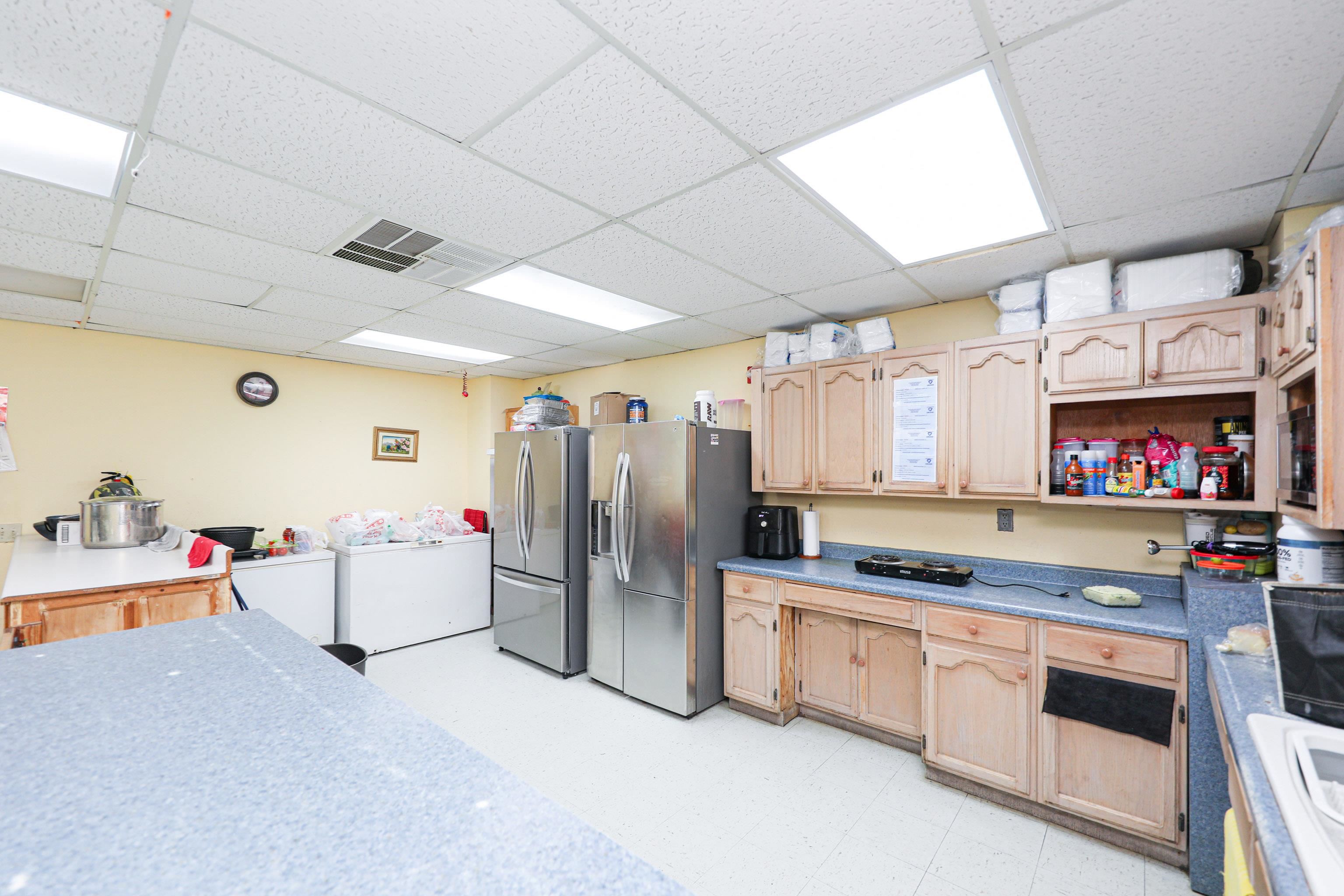 220 W Hillside Rd Unit: 7