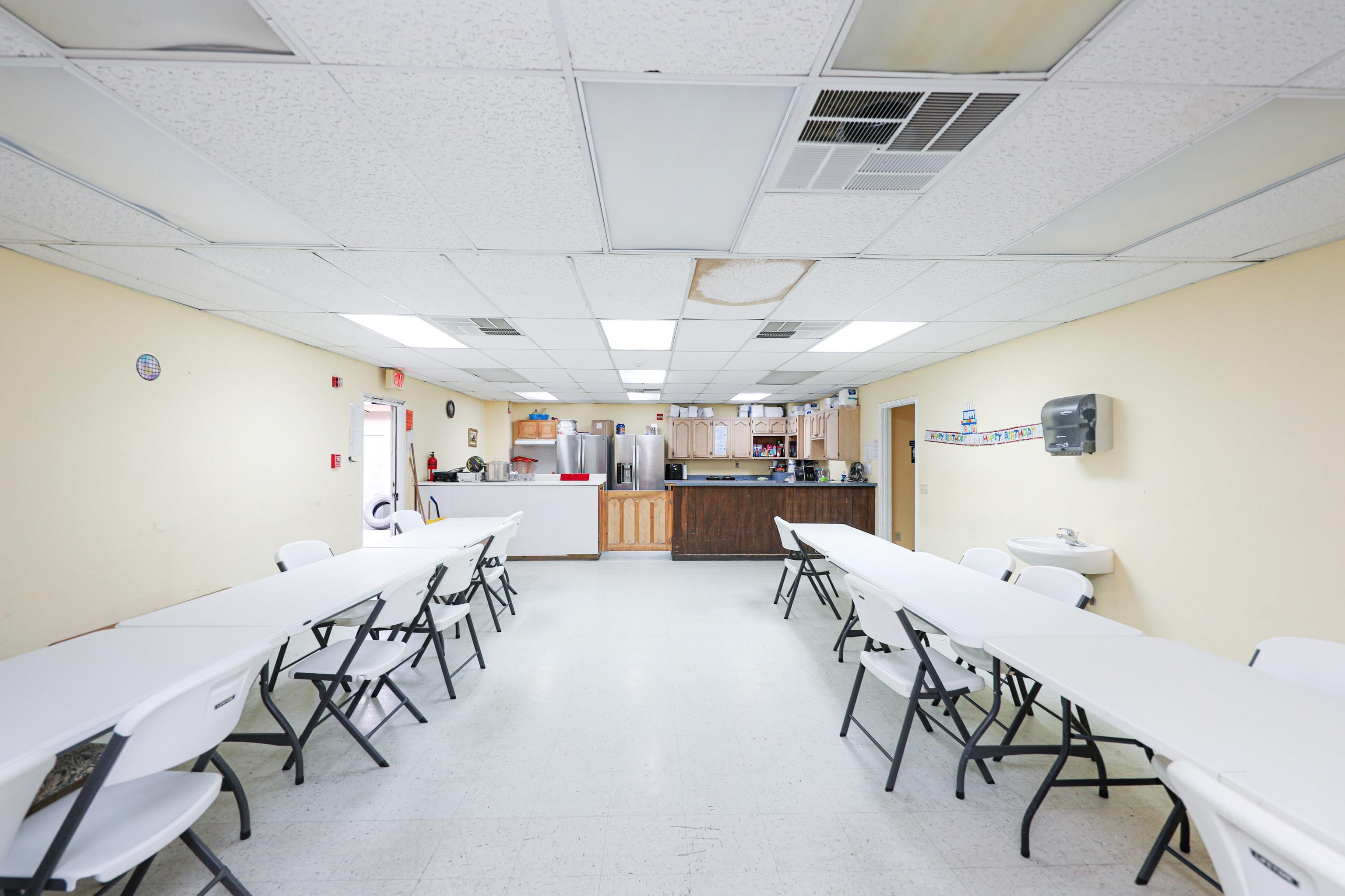 220 W Hillside Rd Unit: 7