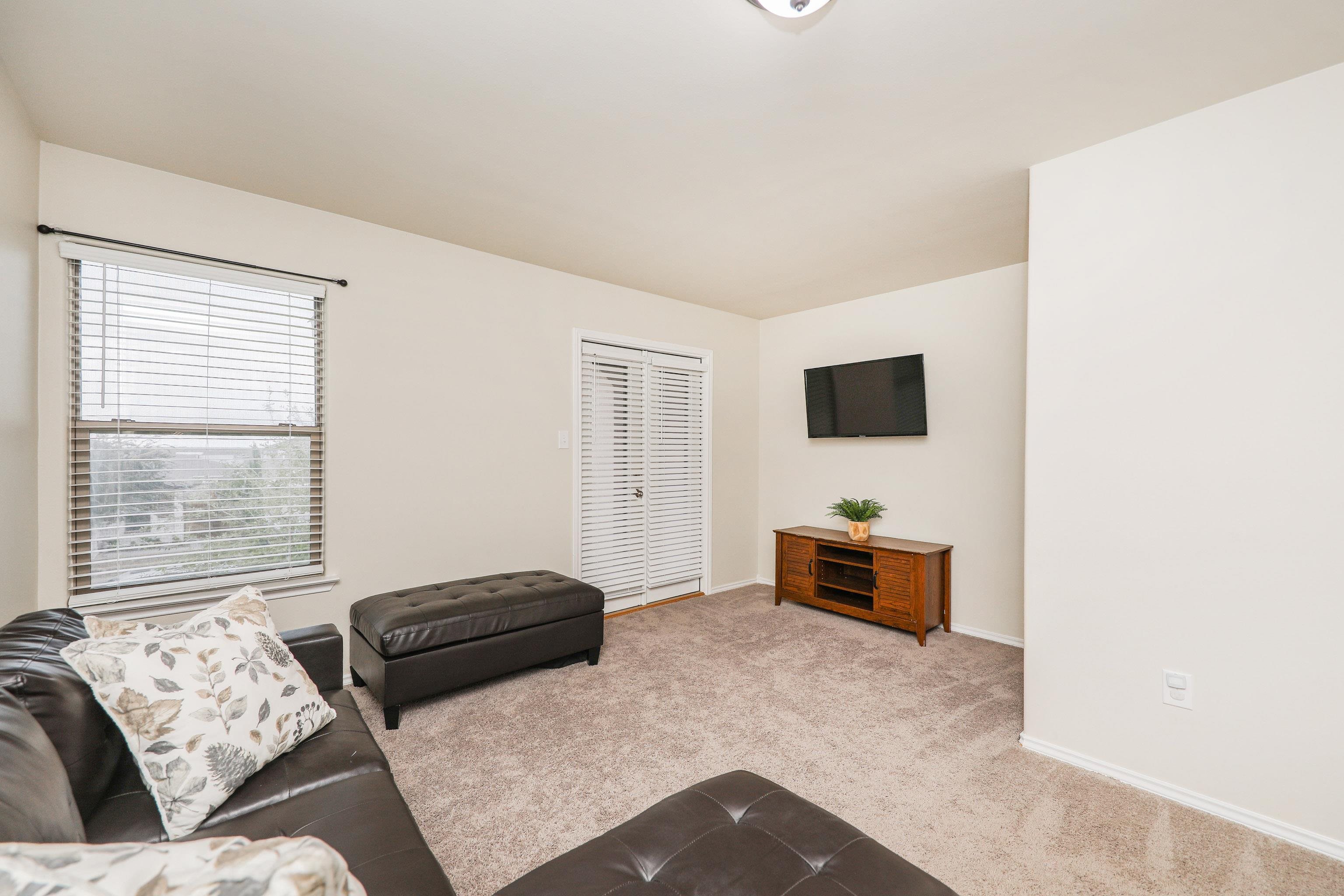 11121 Palmillas Loop