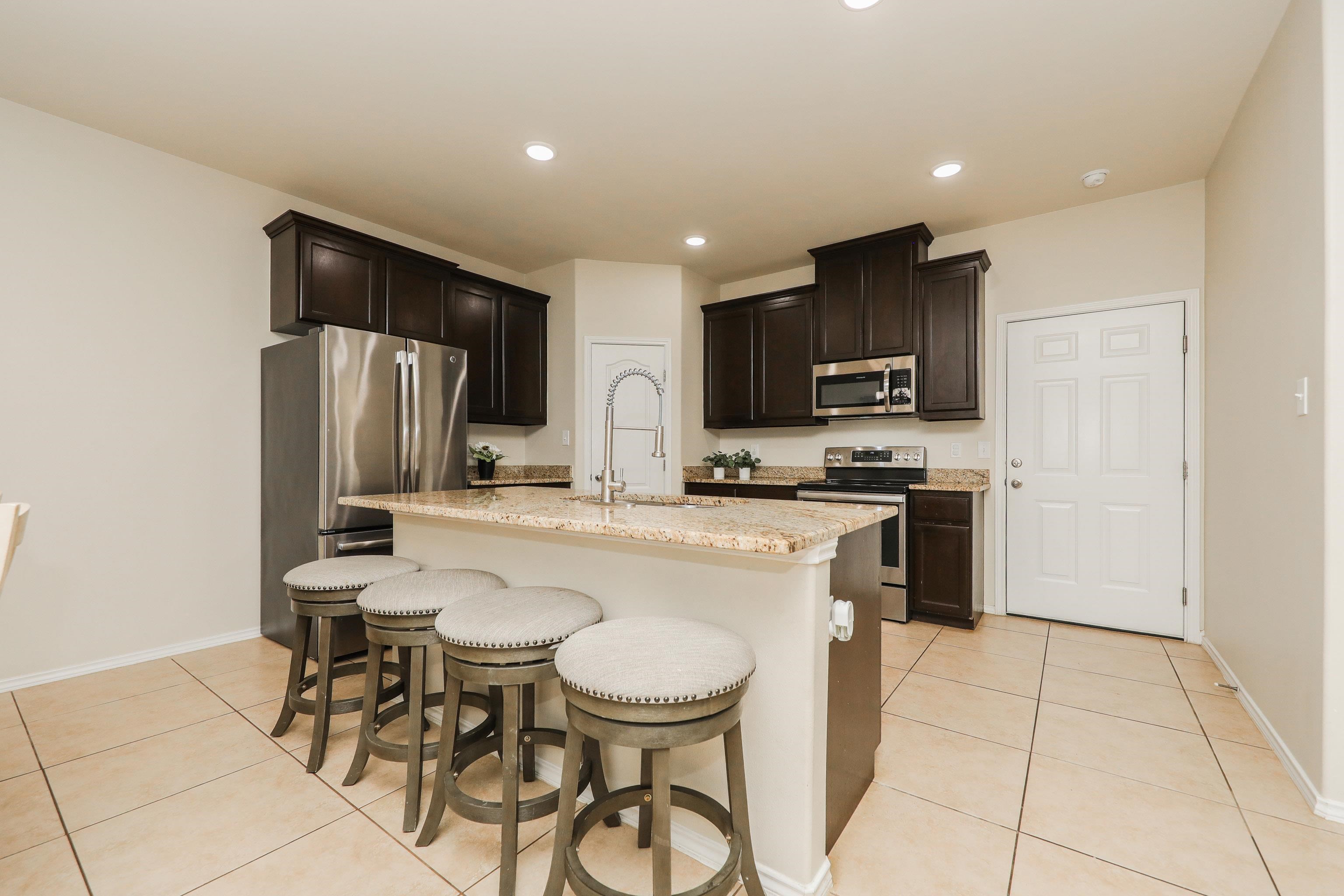 11121 Palmillas Loop