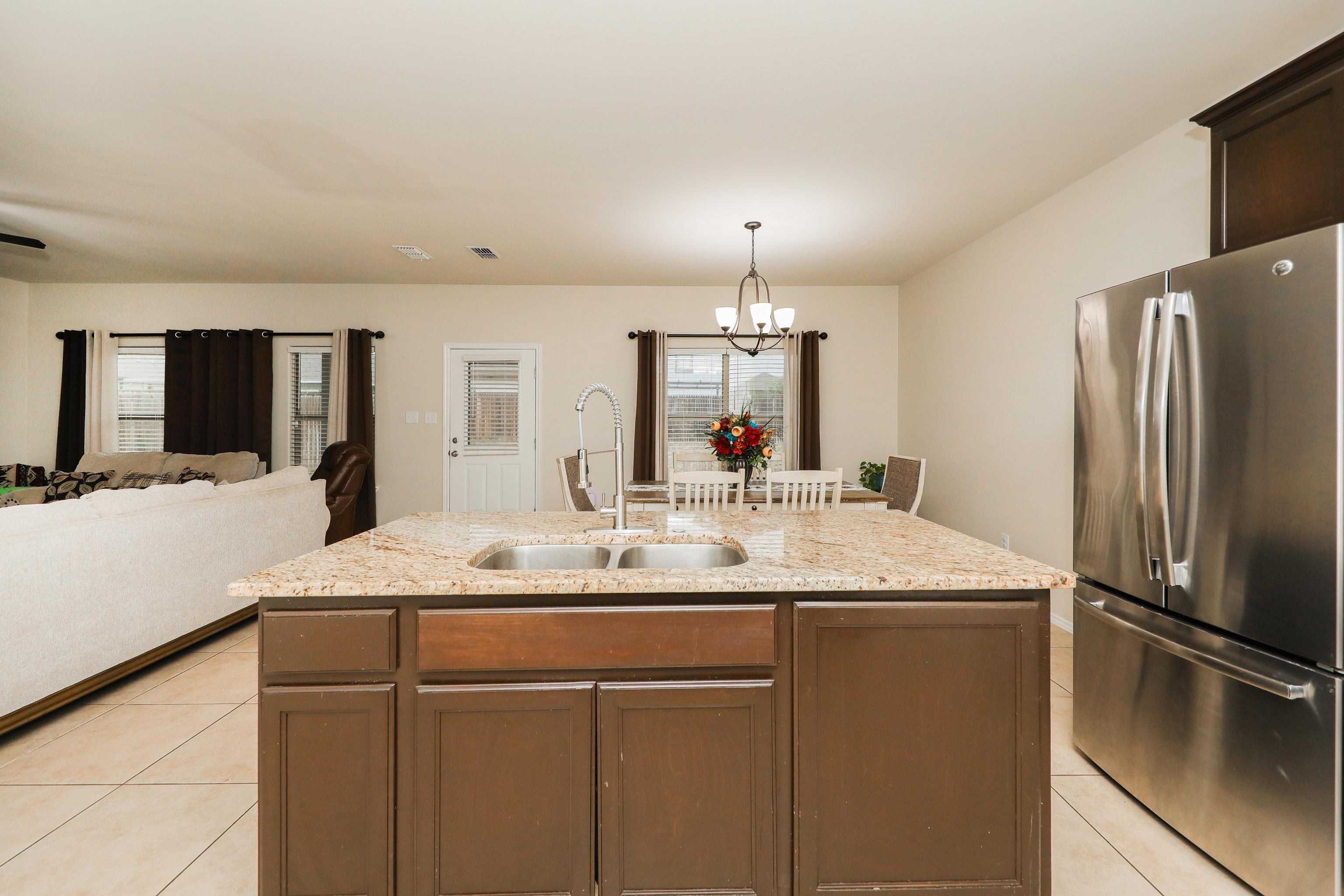 11121 Palmillas Loop