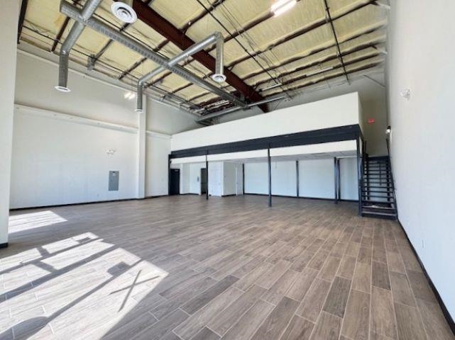 405 Crossroads St Unit: 1