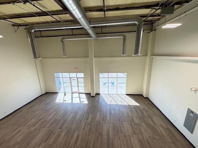 405 Crossroads St Unit: 1