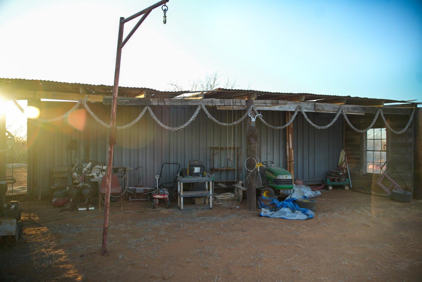 450 Ranch Road 6294H