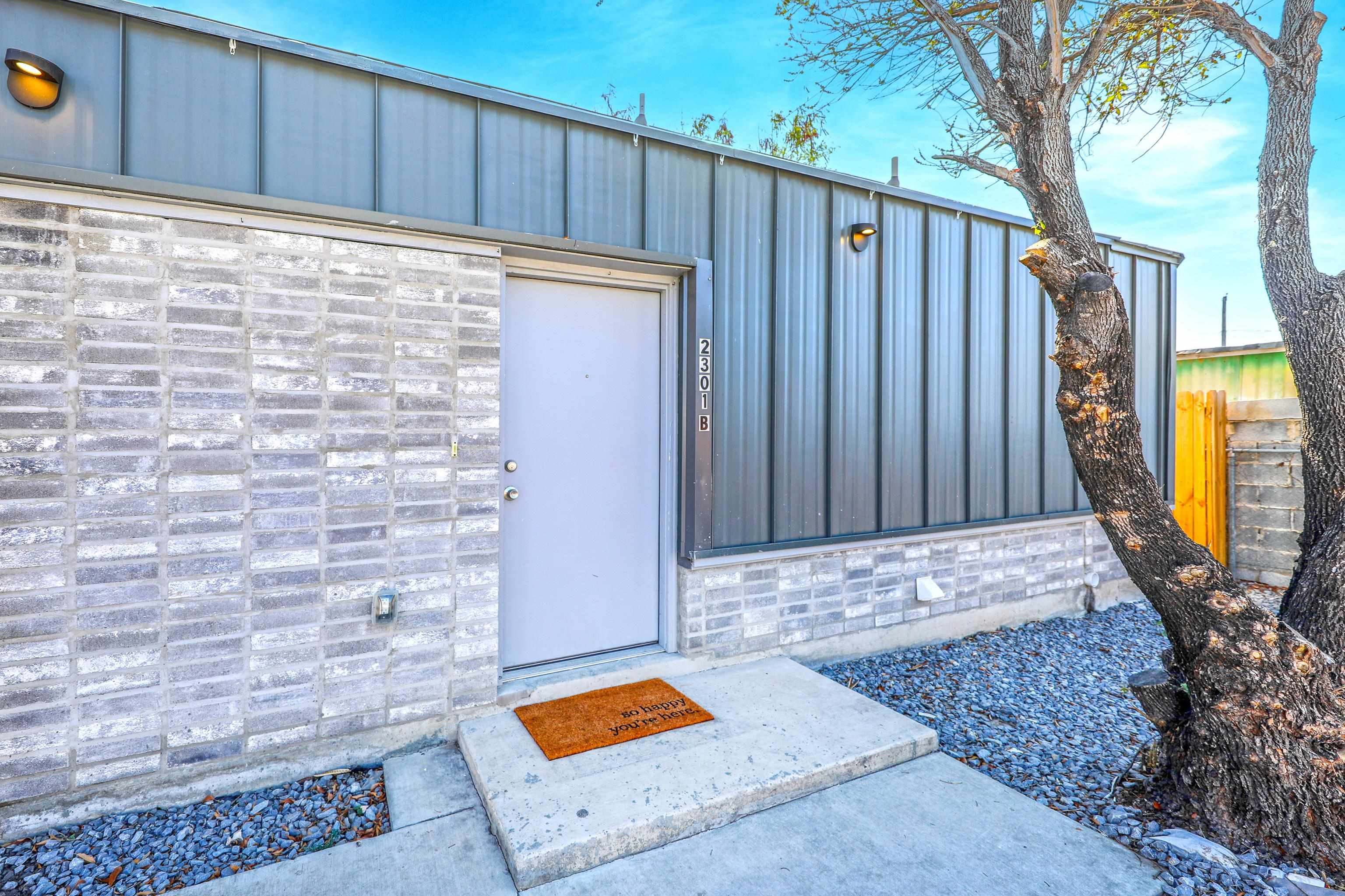 2301 Ligarde St Unit: B