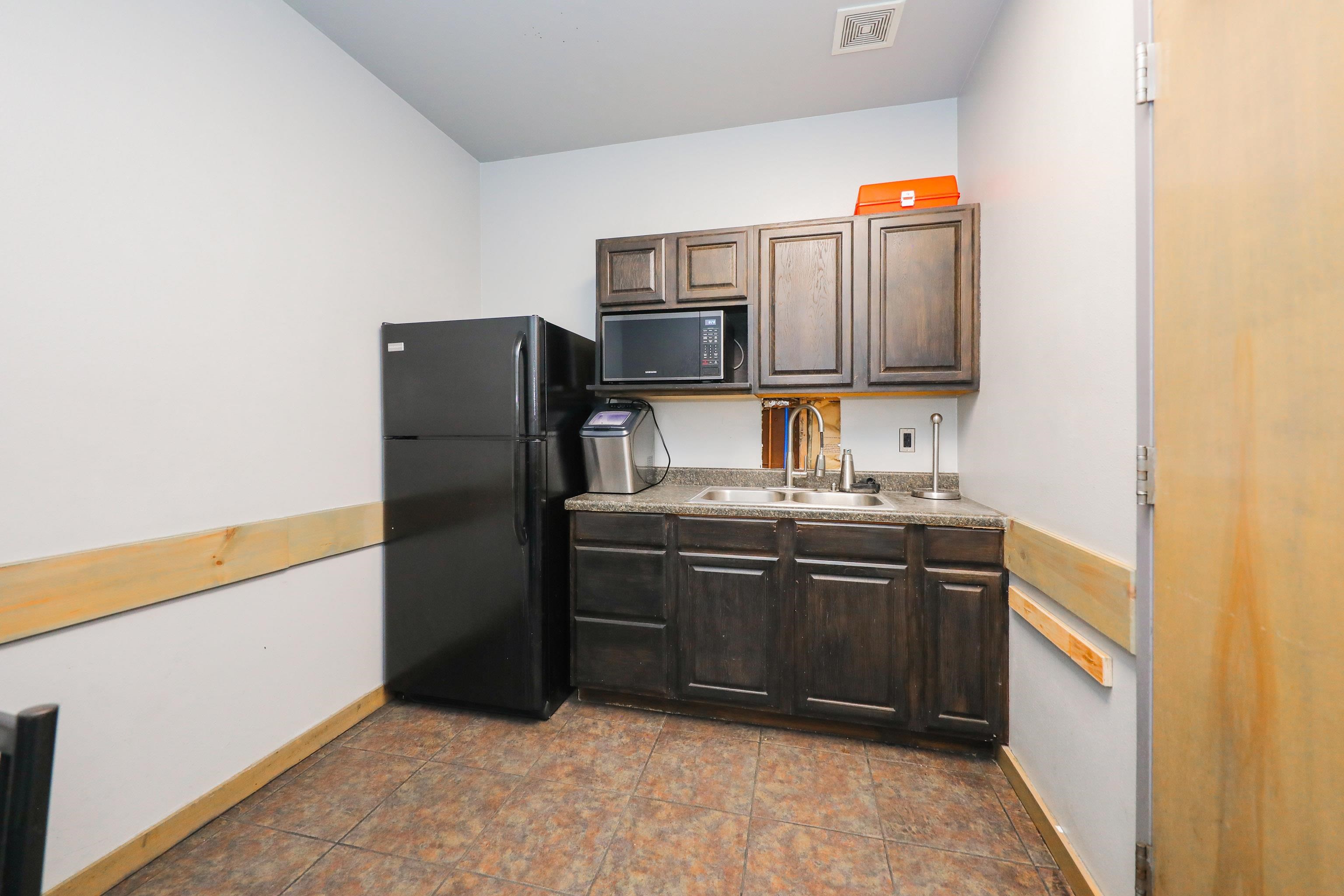 1641 World Trade Center Lp