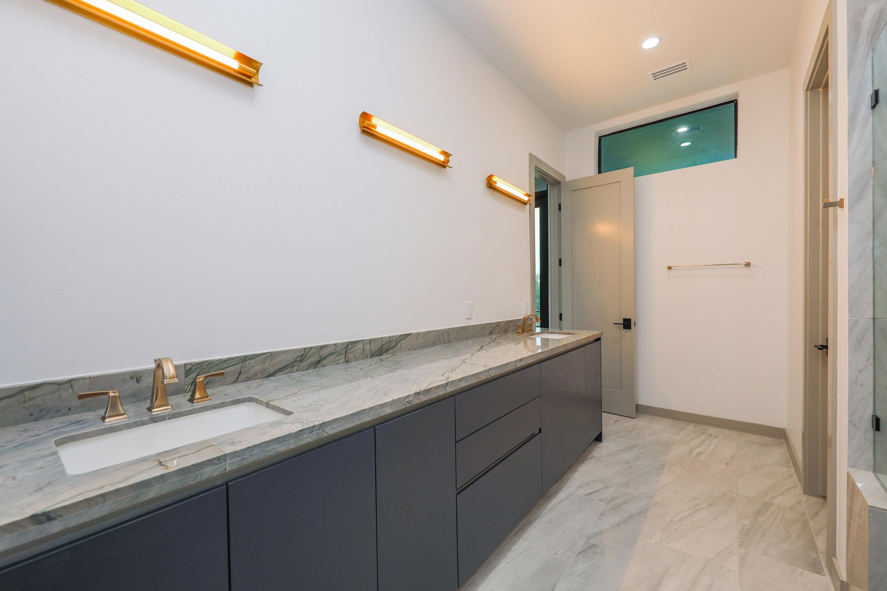 8120 Stillmeadow Ct Unit: 1C