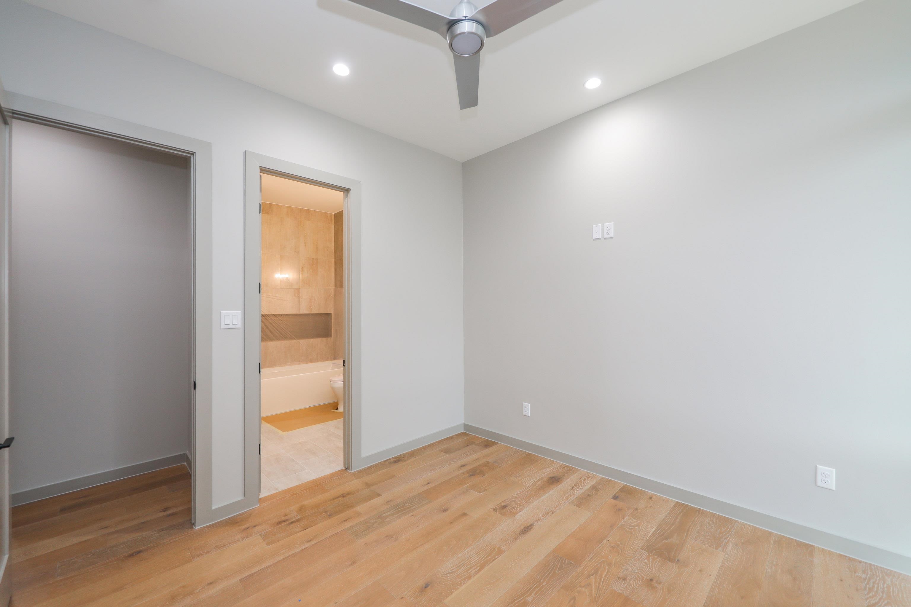 8120 Stillmeadow Ct Unit: 1C