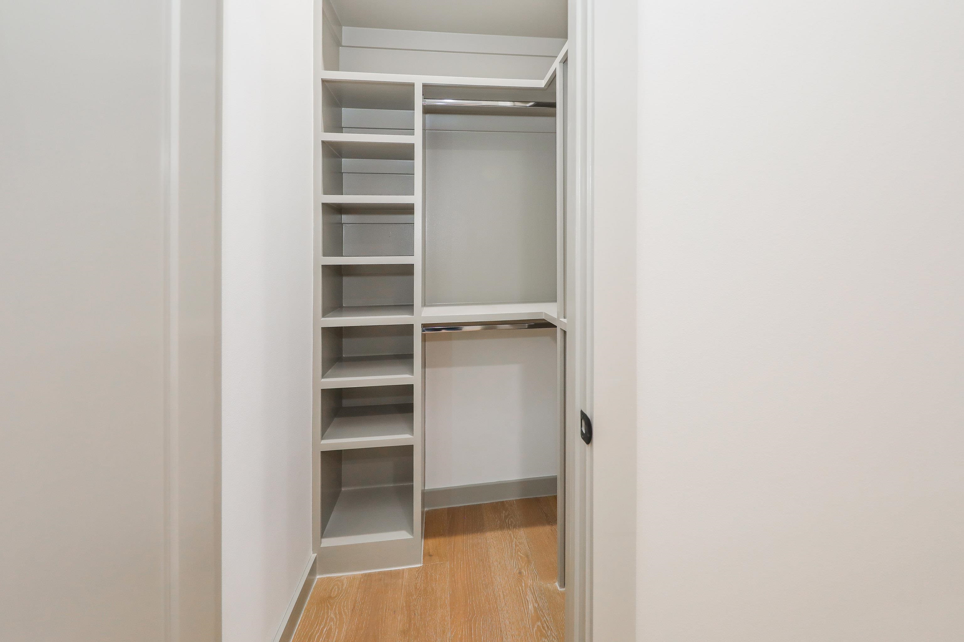 8120 Stillmeadow Ct Unit: 1C