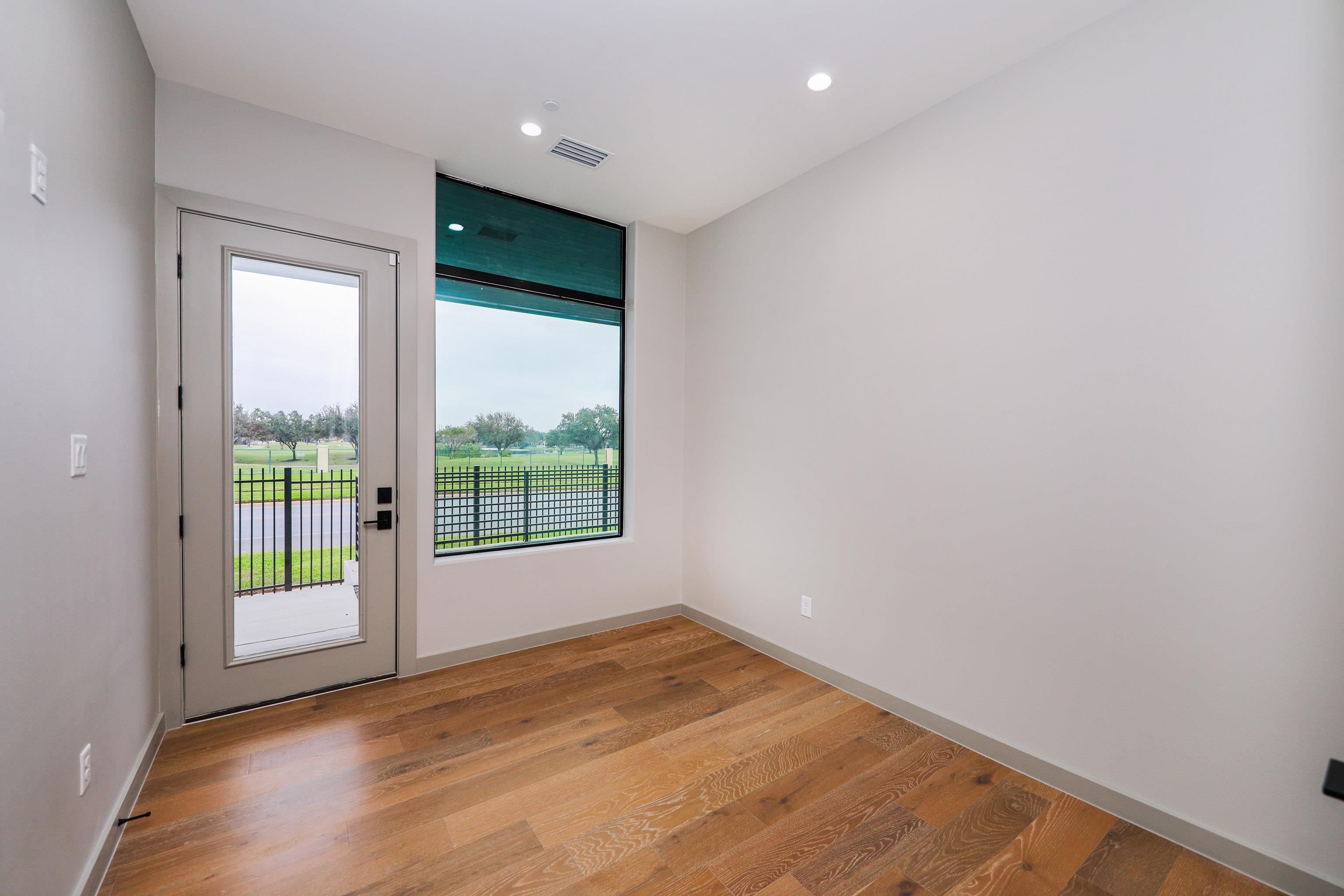 8120 Stillmeadow Ct Unit: 1C