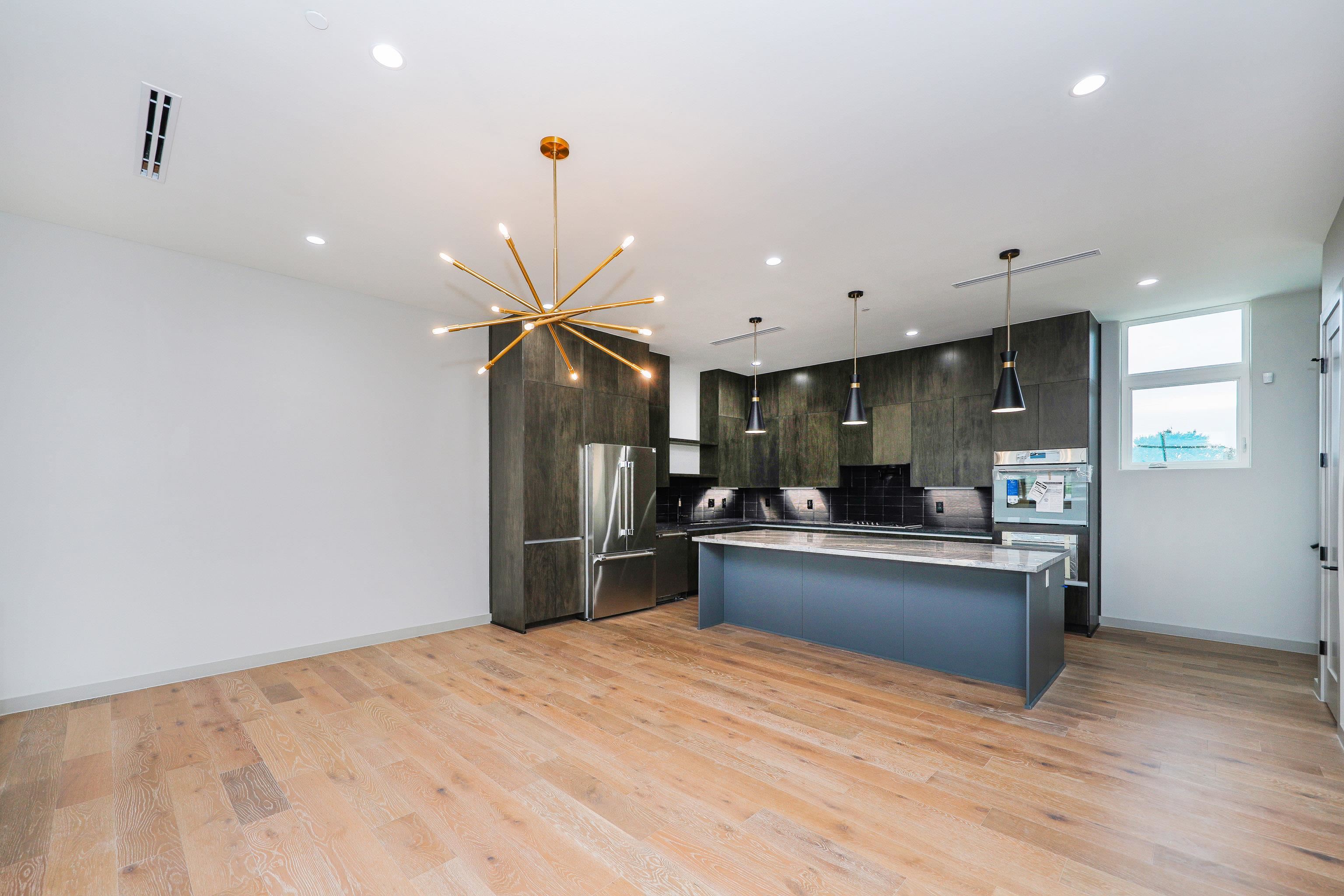 8120 Stillmeadow Ct Unit: 1C