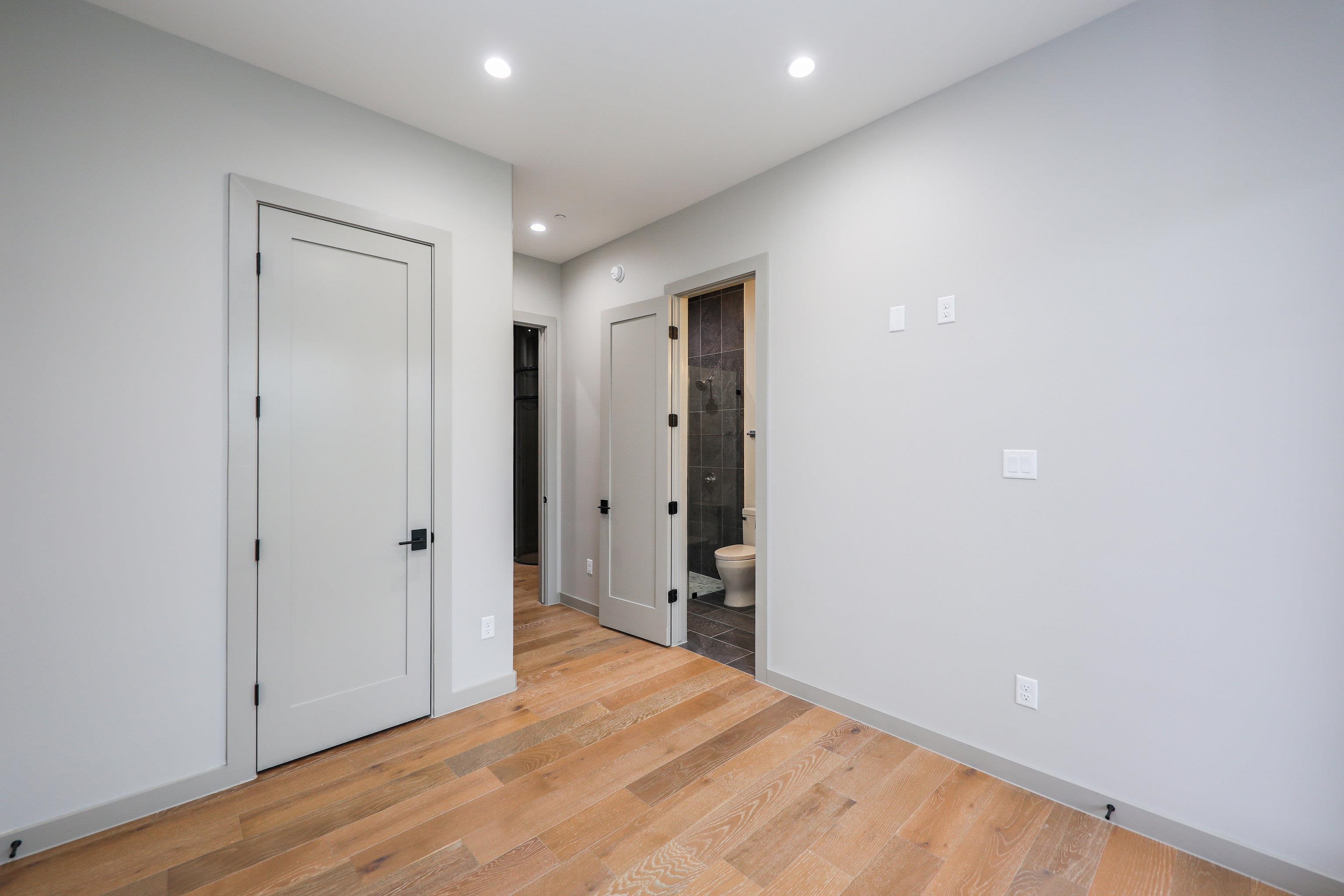 8120 Stillmeadow Ct Unit: 1C