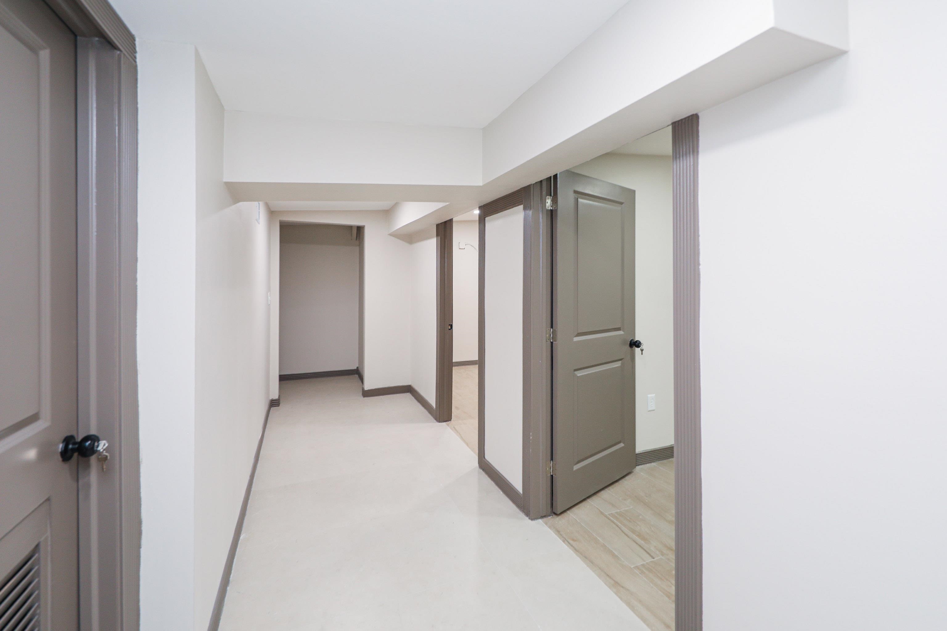 104 E Calton Rd Unit: 108E