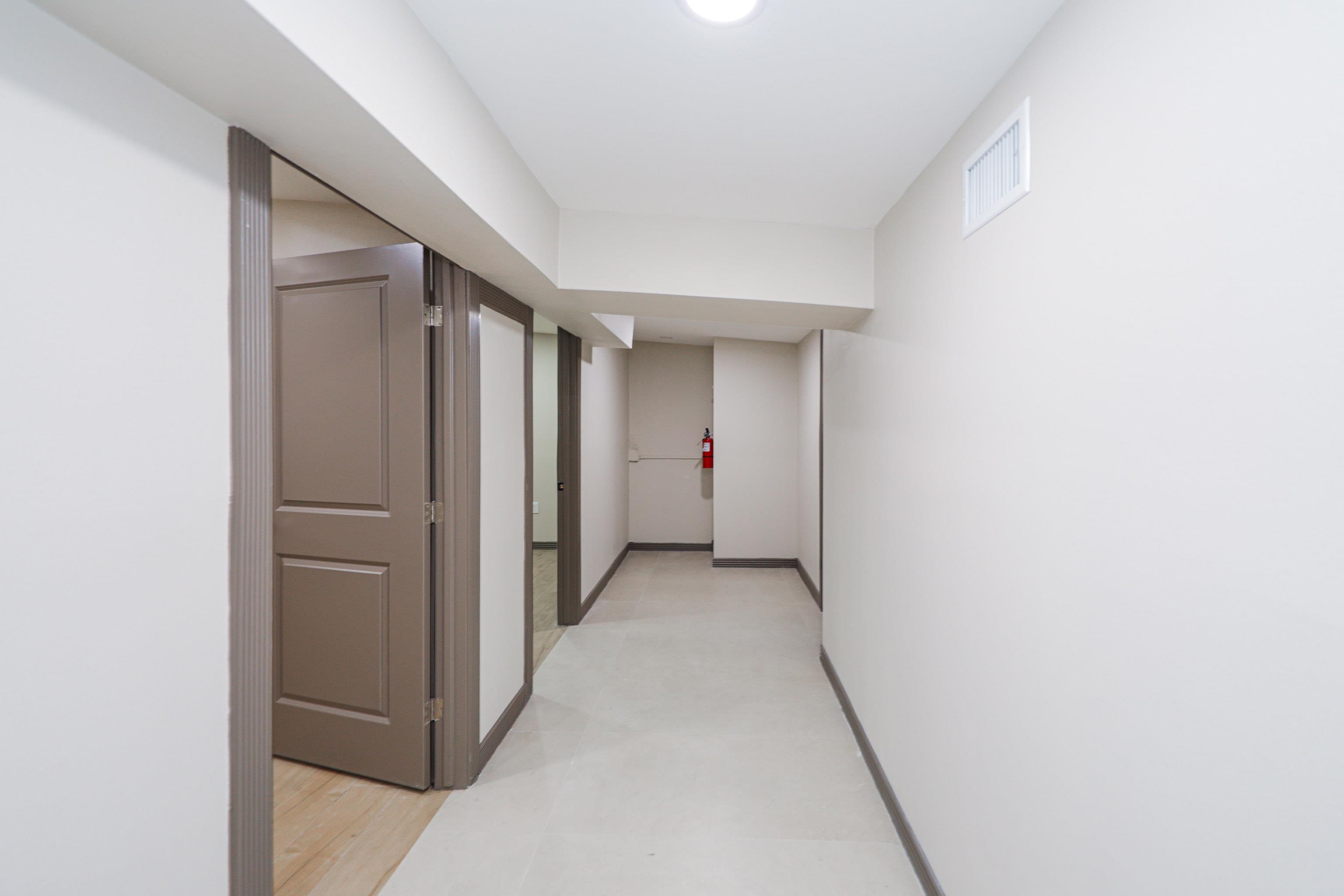 104 E Calton Rd Unit: 108E