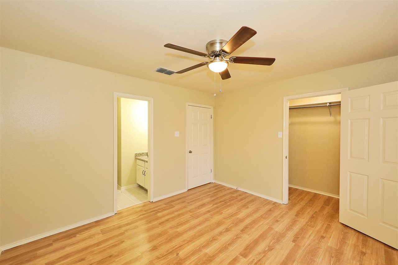 8911 McPherson Rd Unit: 8D