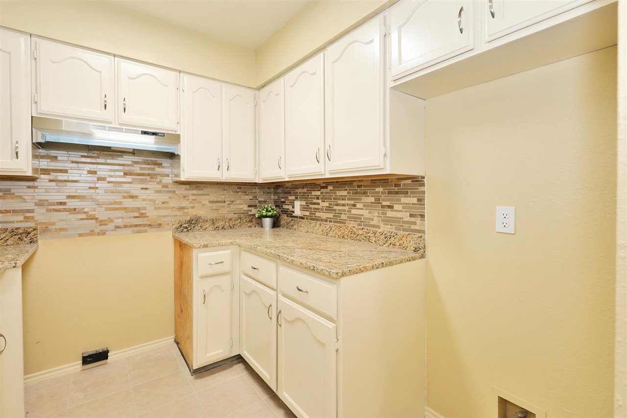 8911 McPherson Rd Unit: 8D