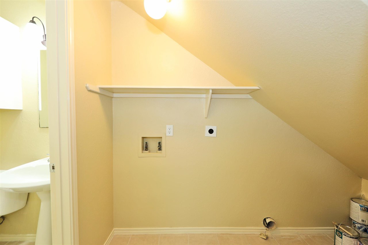 8911 McPherson Rd Unit: 8D