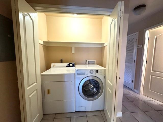 205 Martingale Ln Unit: 64