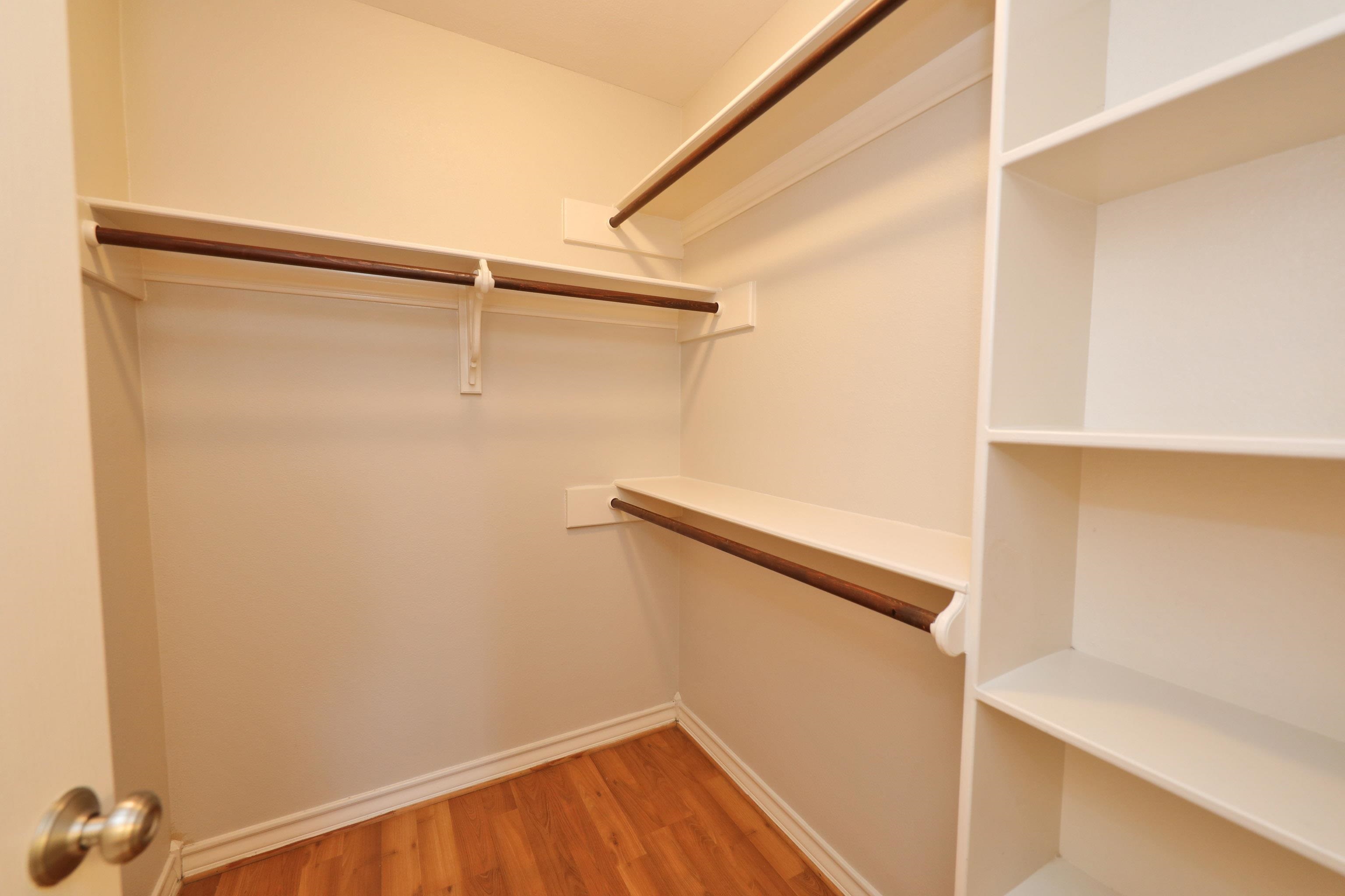 510 Shiloh Dr Unit: 704