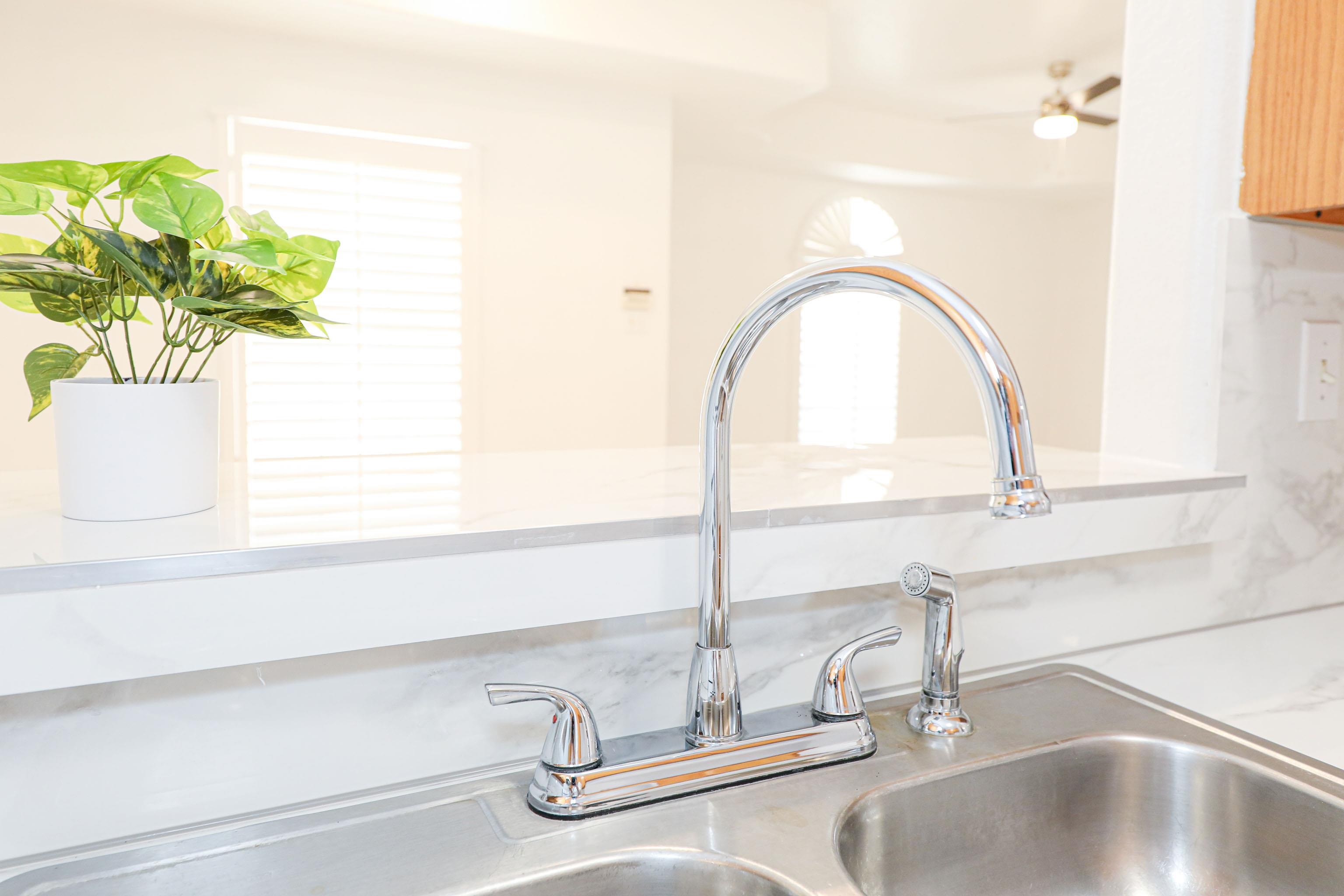 1000 Ranchway Dr Unit: 15