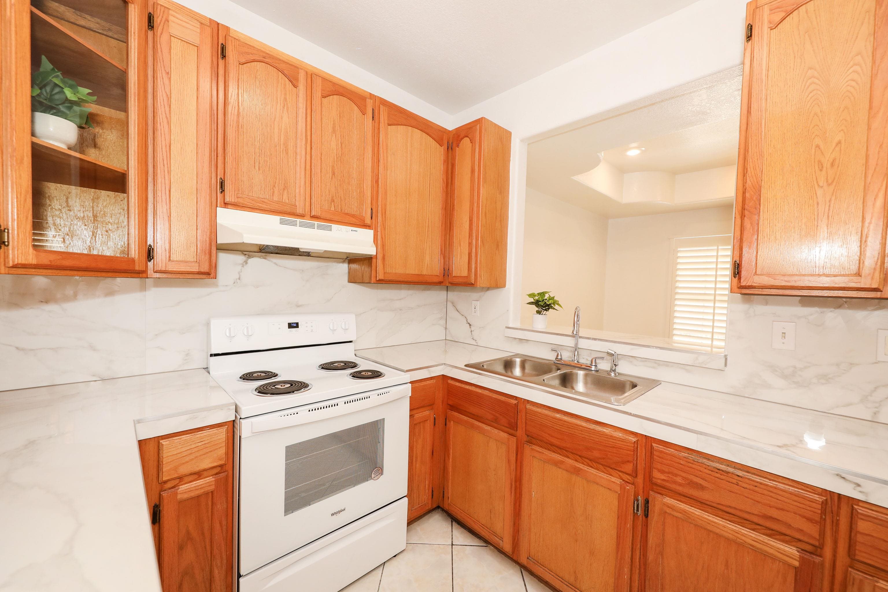 1000 Ranchway Dr Unit: 15