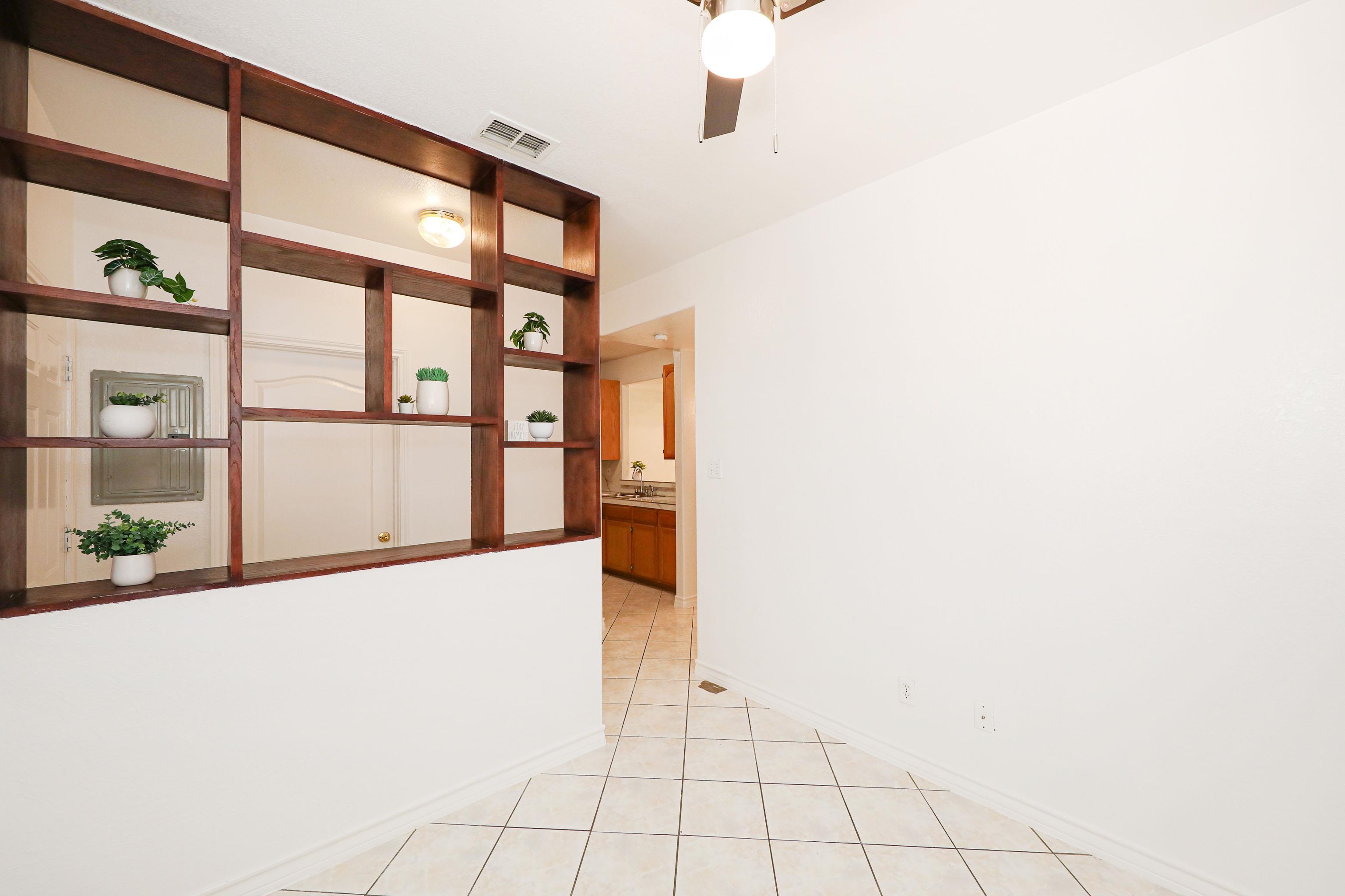 1000 Ranchway Dr Unit: 15