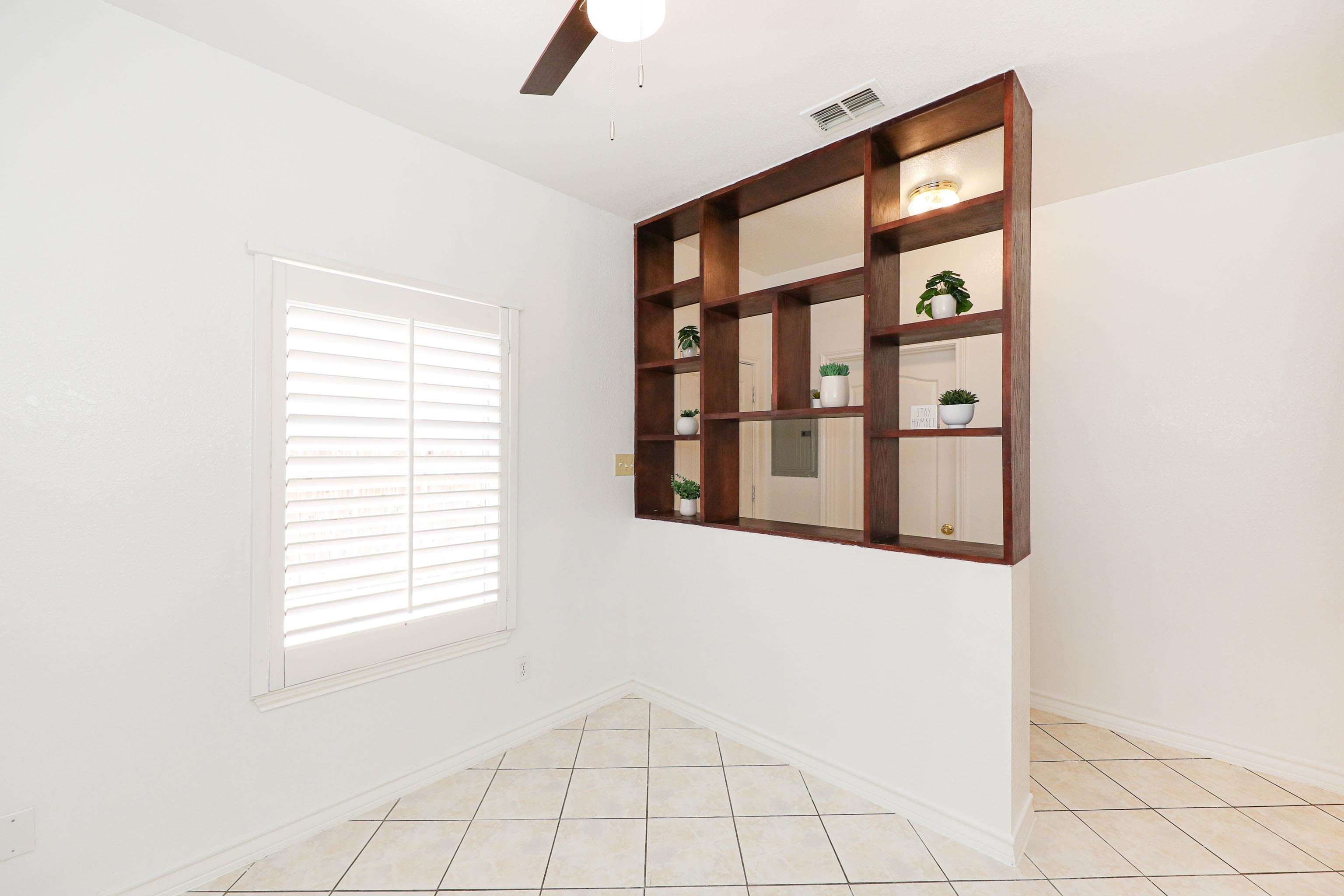 1000 Ranchway Dr Unit: 15