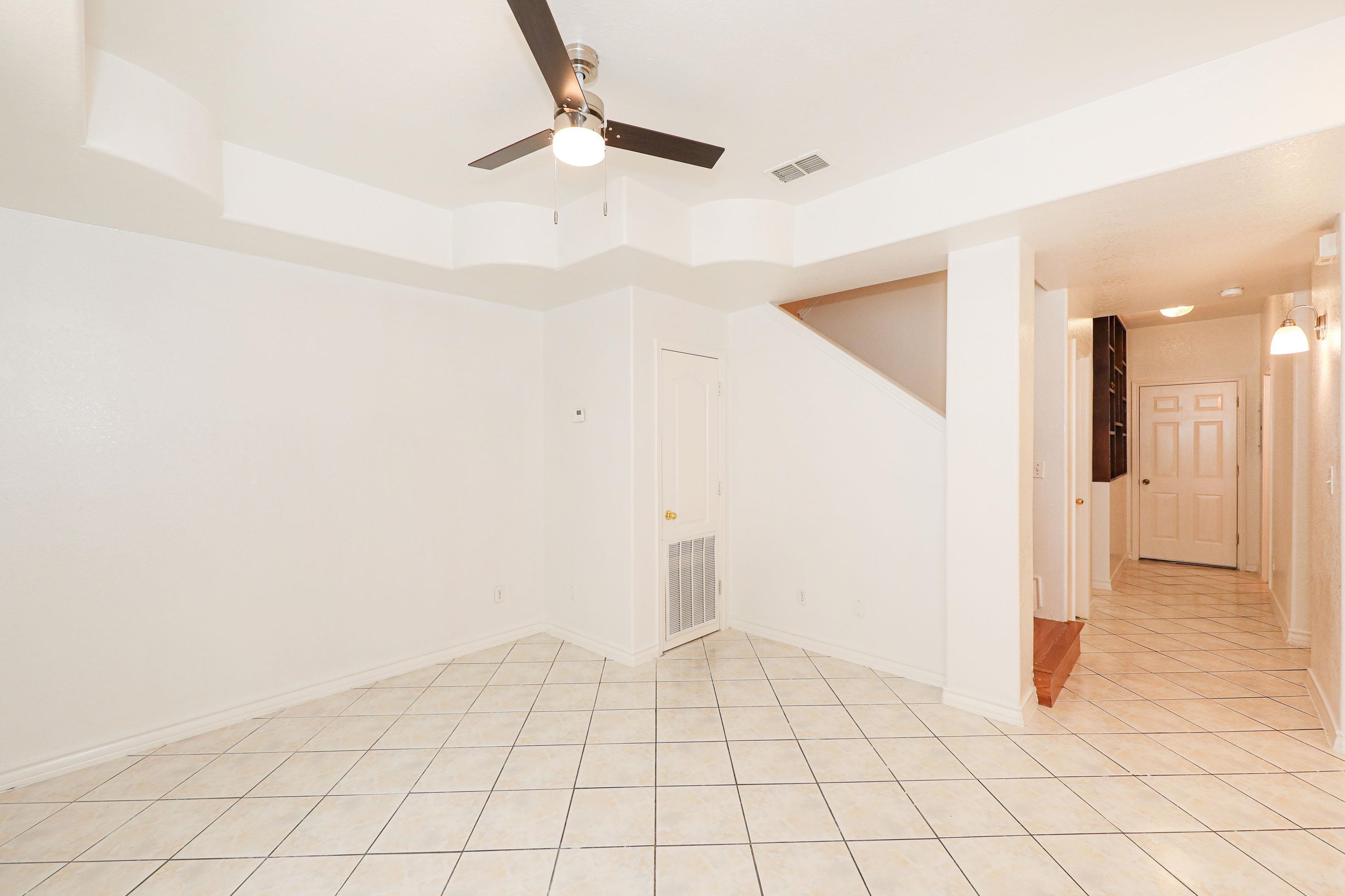 1000 Ranchway Dr Unit: 15