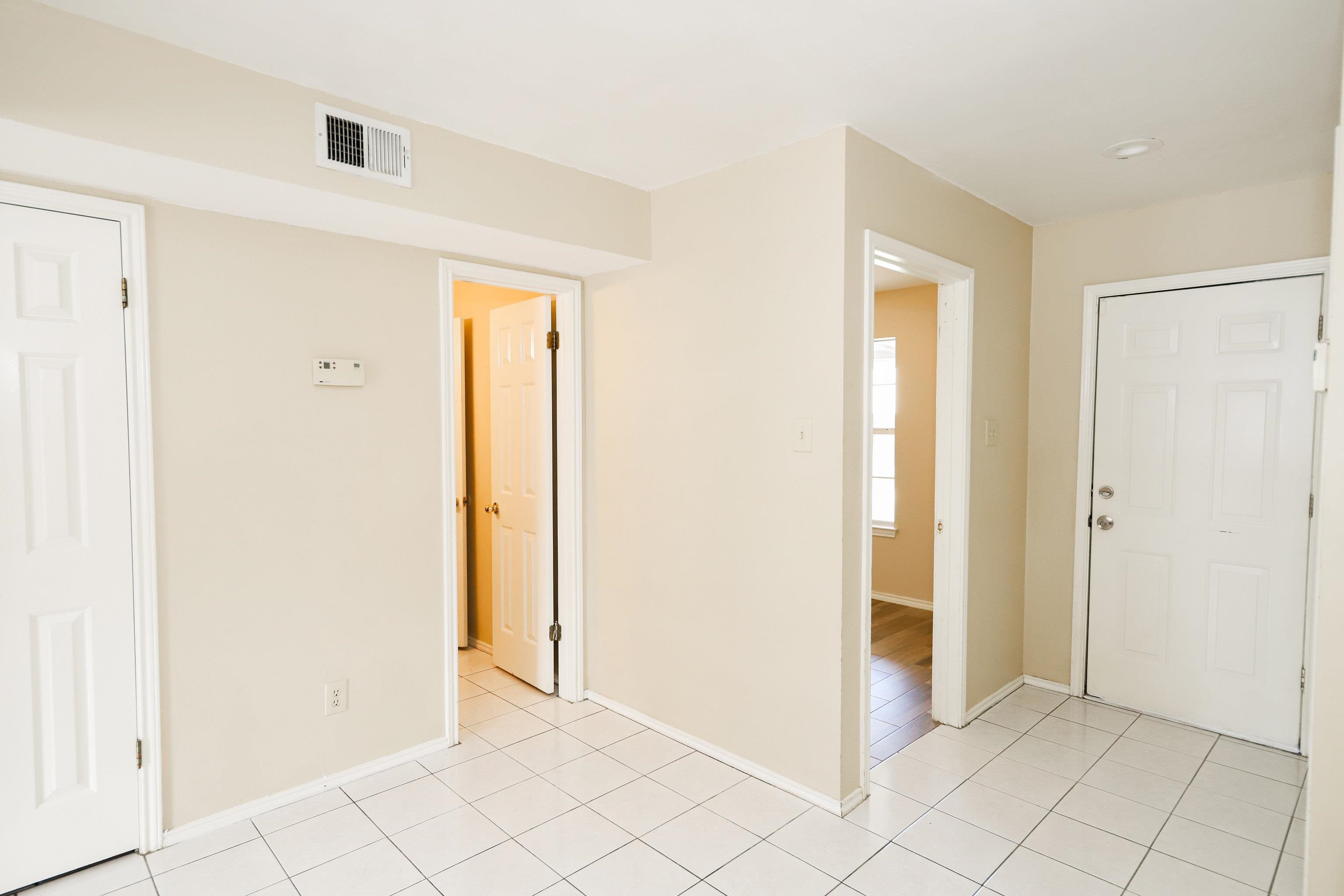 8911 McPherson Rd Unit: 2A