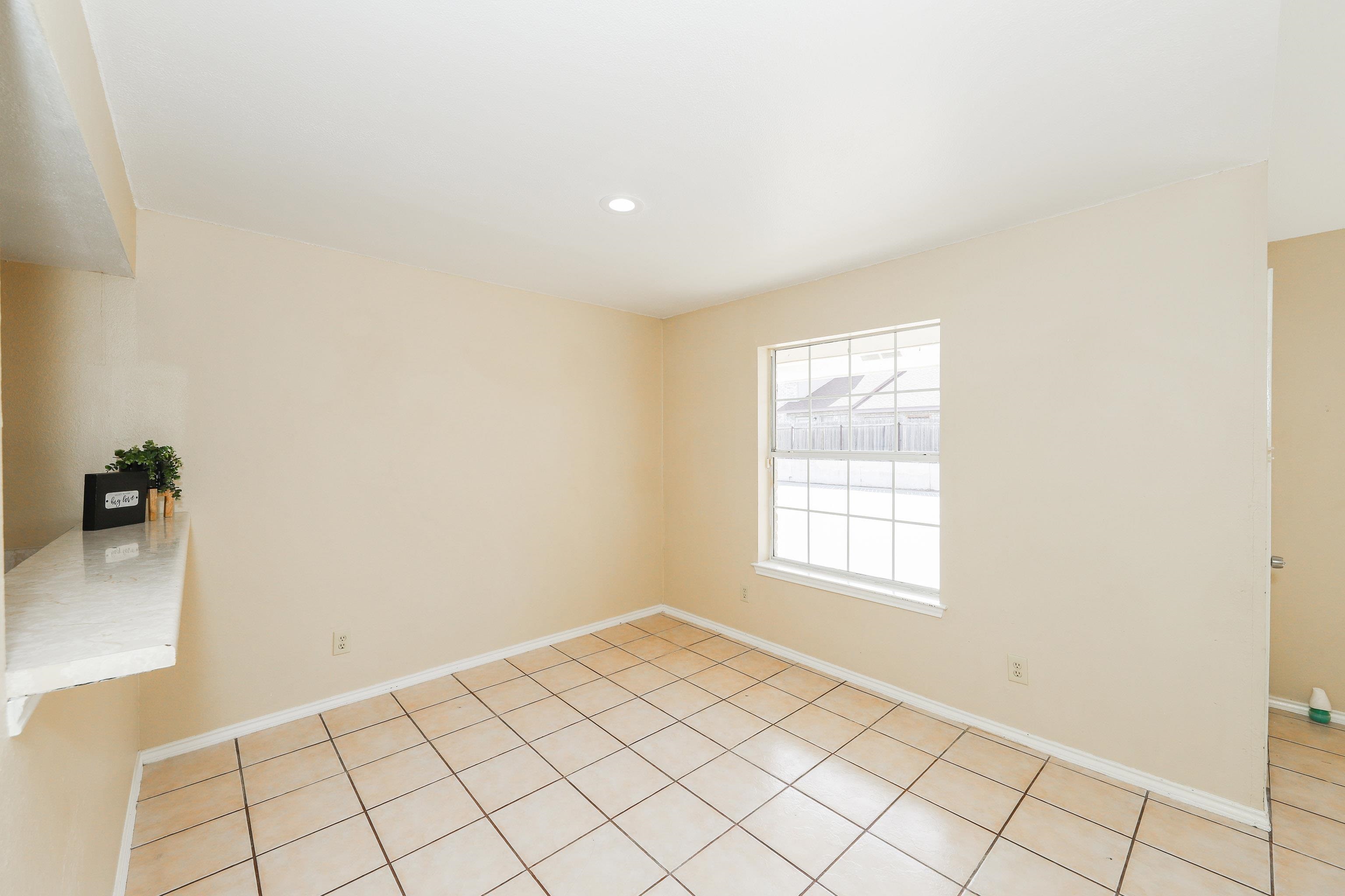 8911 McPherson Rd Unit: 2A