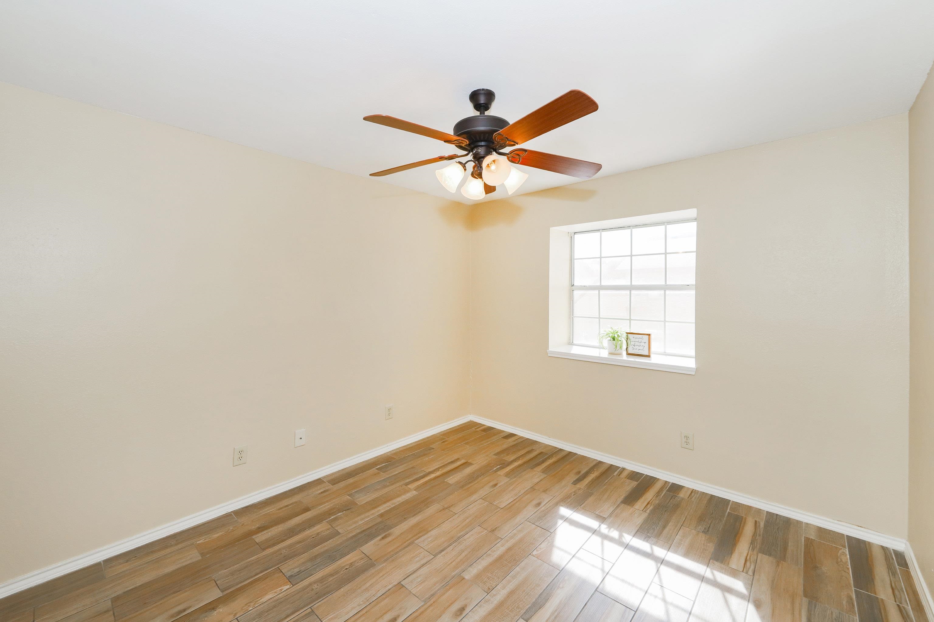 8911 McPherson Rd Unit: 2A