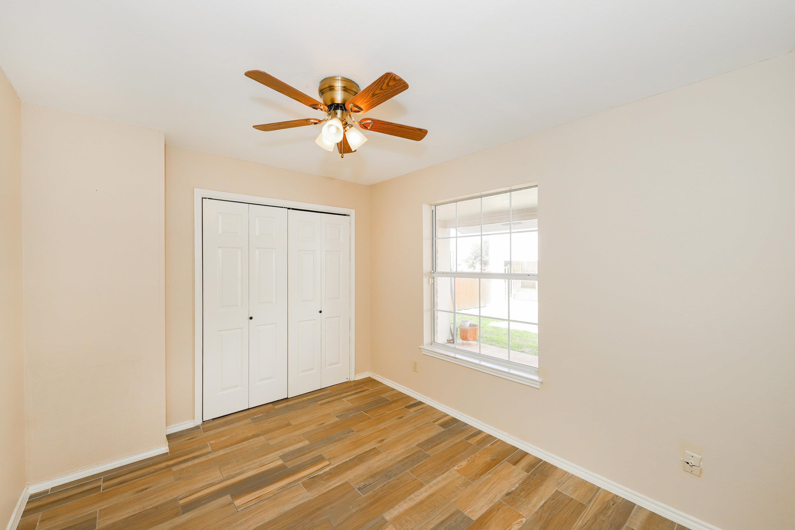 8911 McPherson Rd Unit: 2A