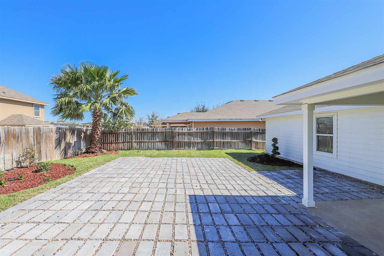 618 Ovenbird Thicket Dr