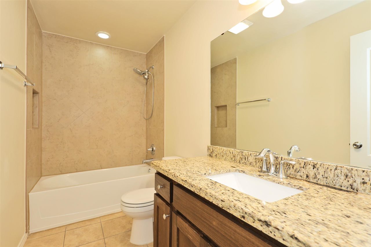 5610 Montevista Dr. Unit: 5610