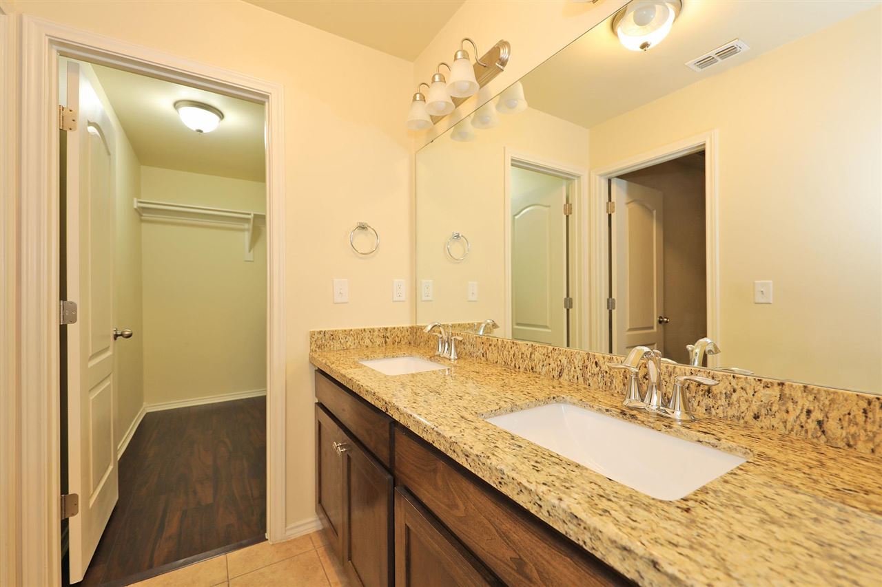 5610 Montevista Dr. Unit: 5610