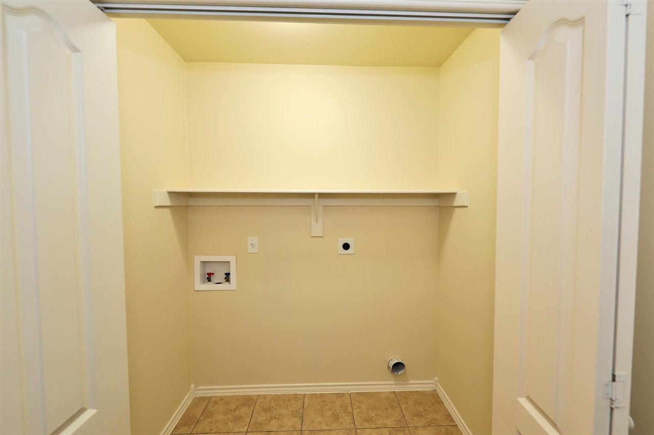 5610 Montevista Dr. Unit: 5610