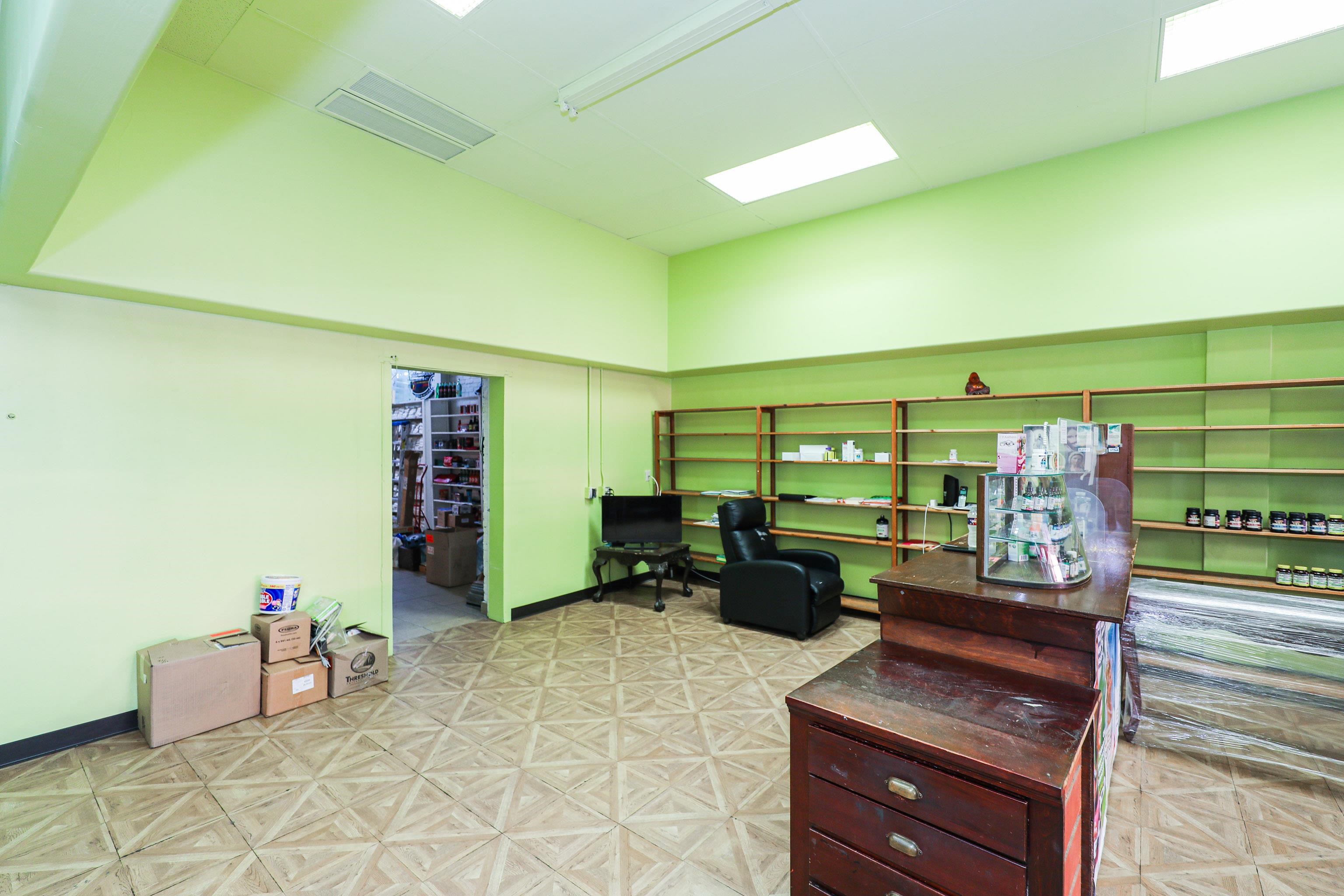 1217 Hidalgo St Unit: 1