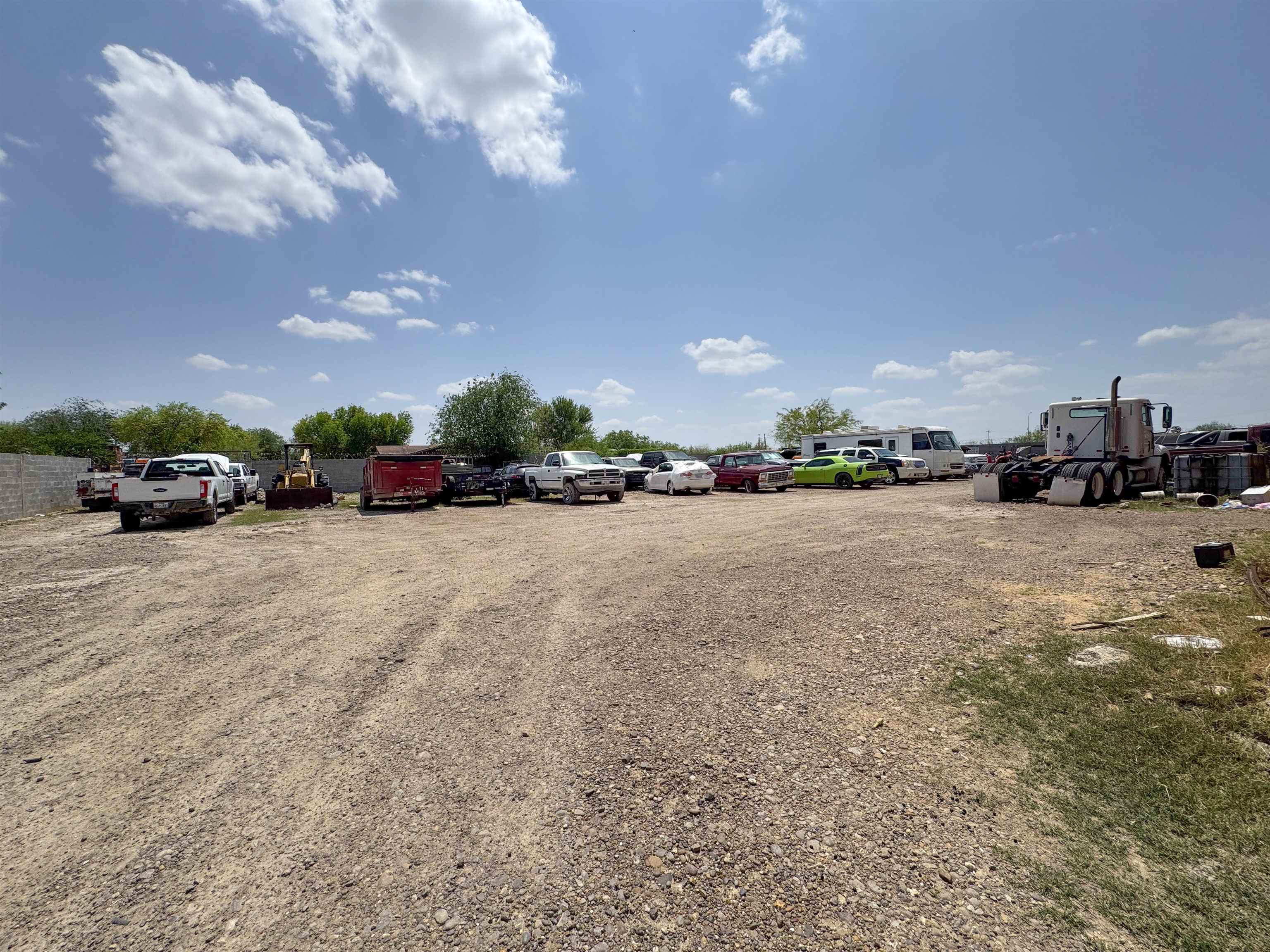 5103 E U.S. Hwy 59