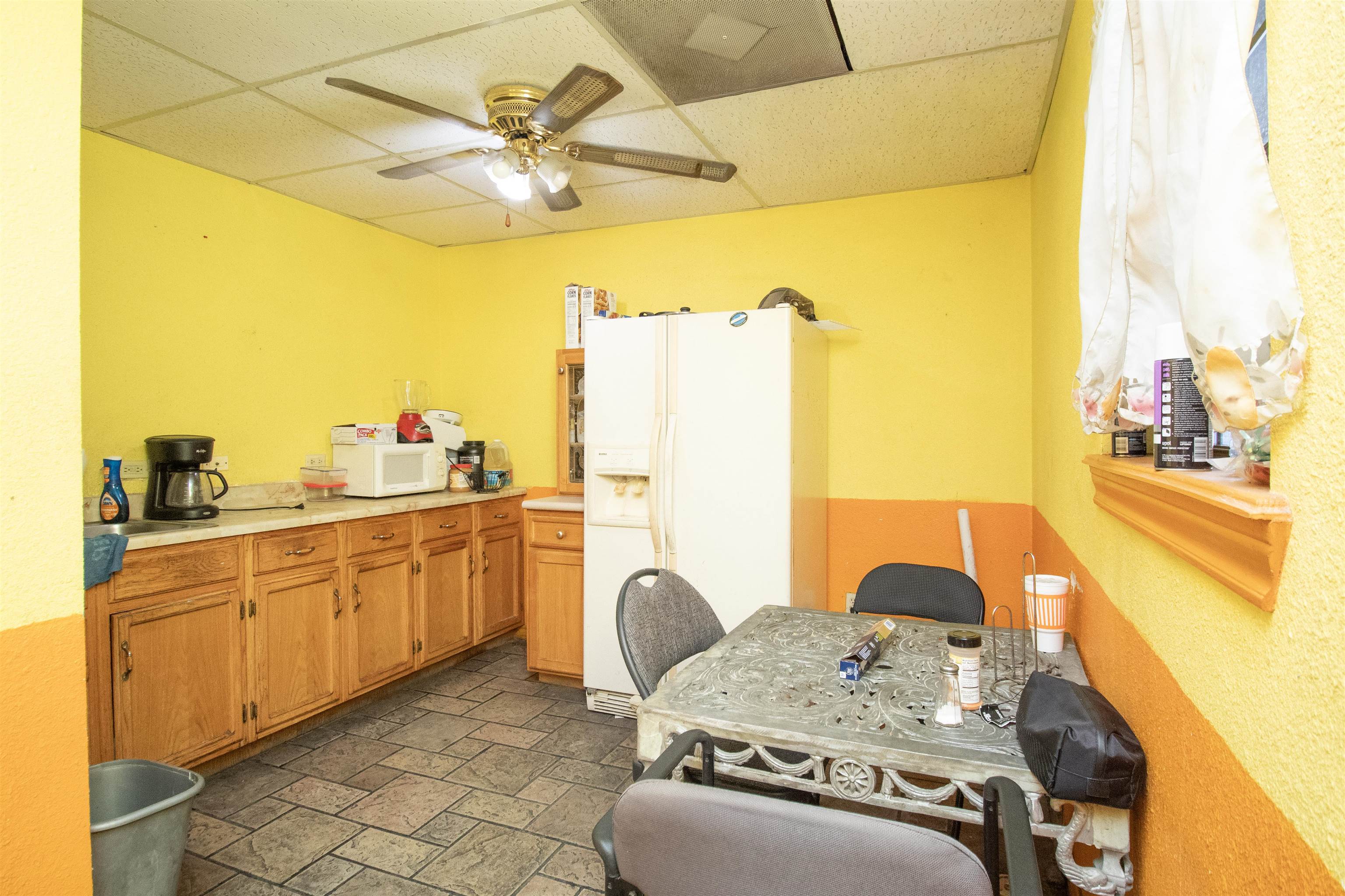 5103 E U.S. Hwy 59