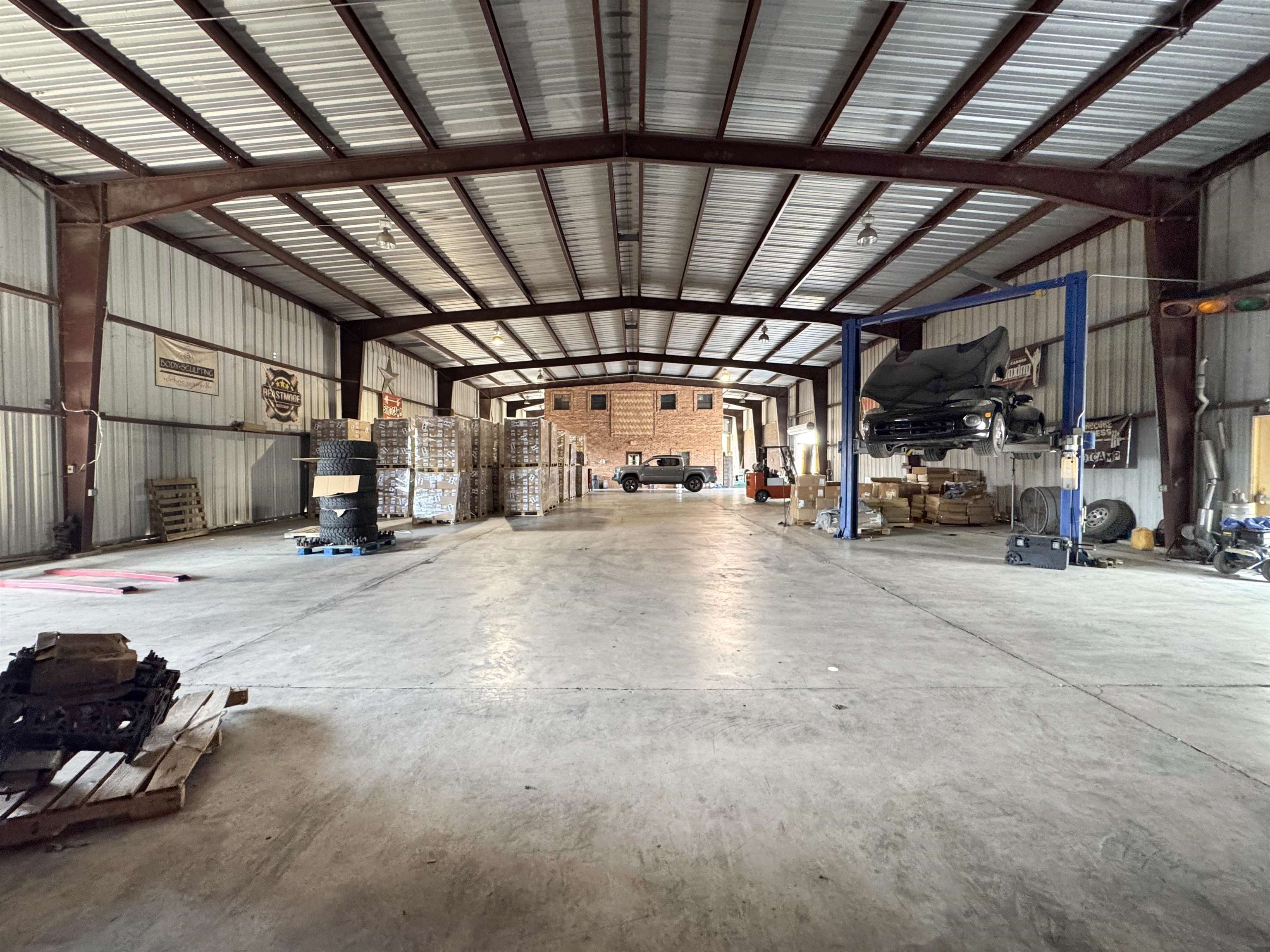 5103 E U.S. Hwy 59